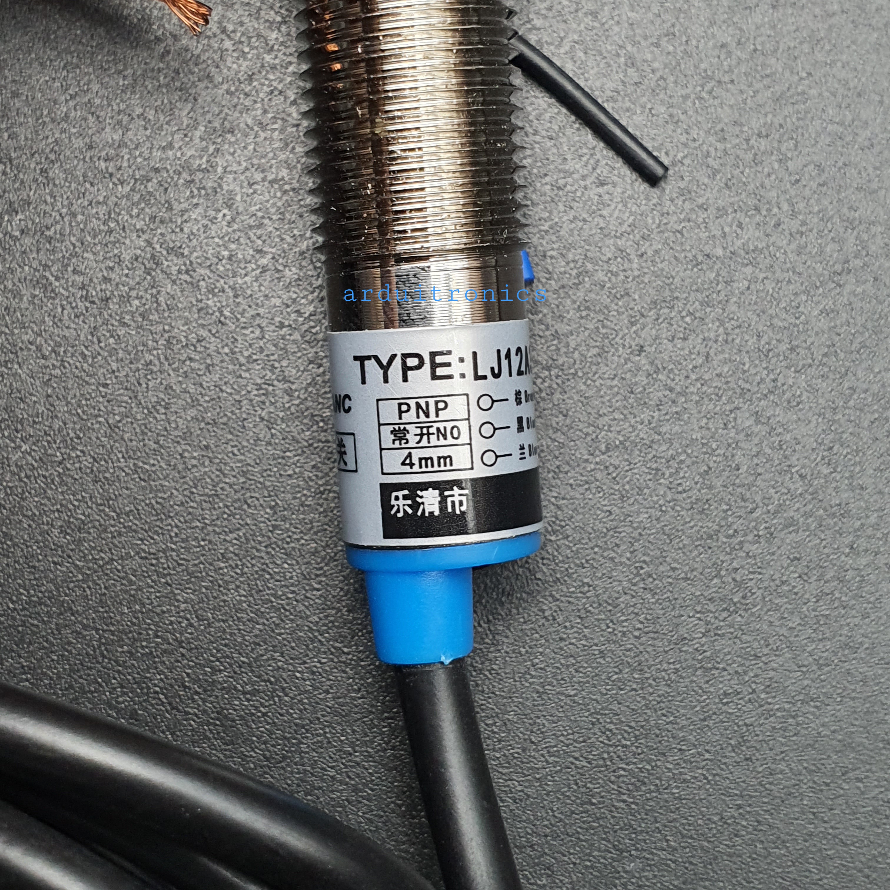 Inductive Proximity Sensor Detection Switch LJ12A3-4-Z/BY (PNP) Normally Open เซนเซอร์ตรวจจับโลหะ ระยะสูงสุด 4mm