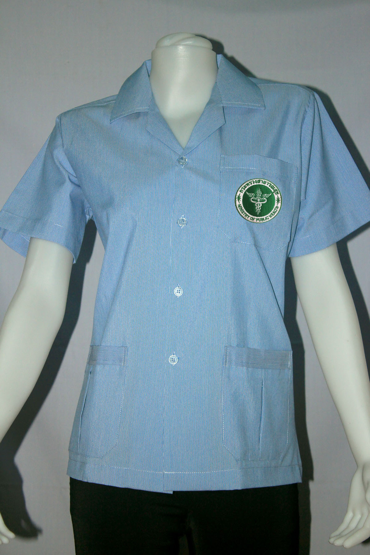 เสื้อกราวน์ฟ้าขาว ปักกระทรวงสาธารณสุข ผู้หญิง