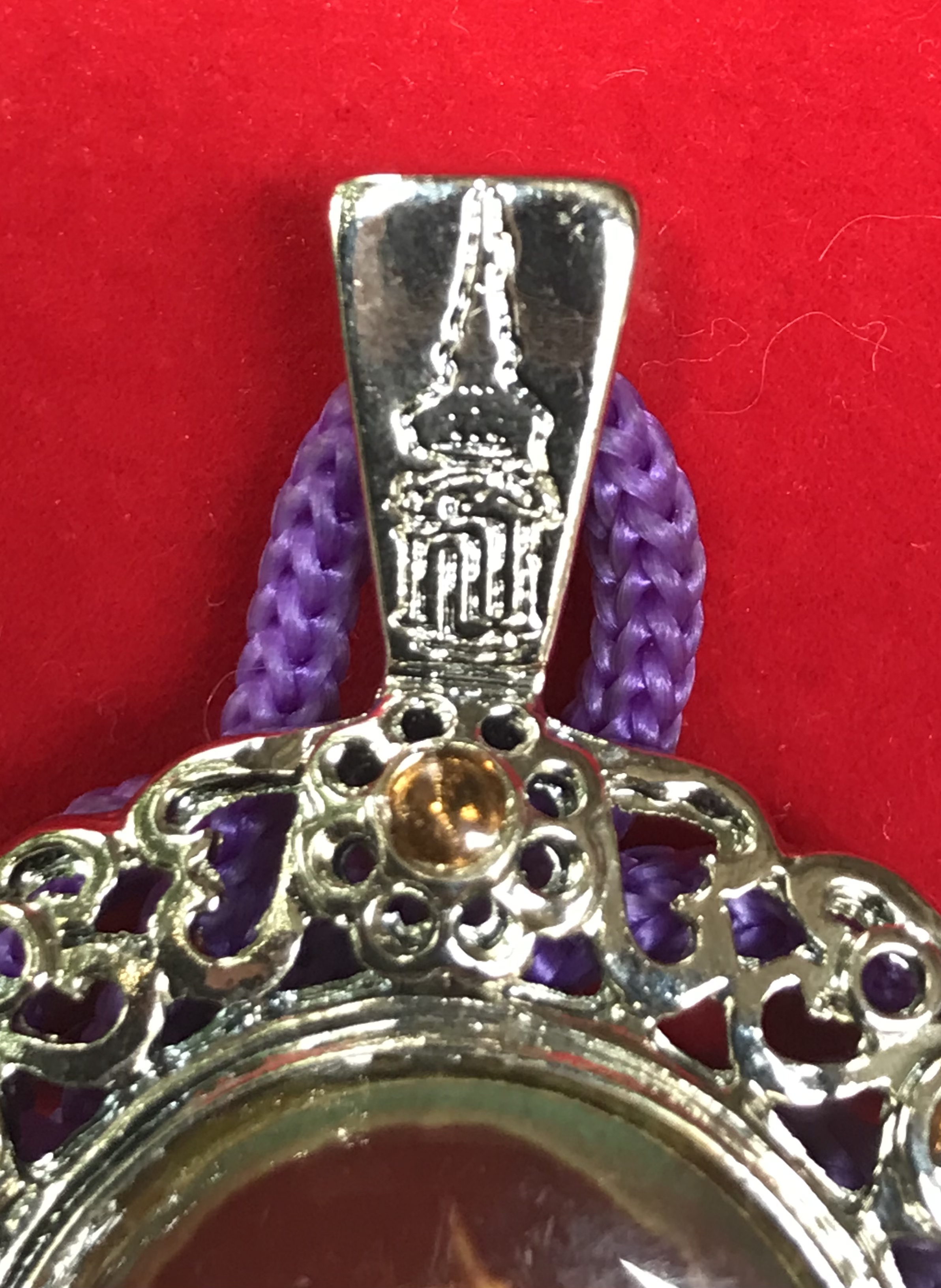 ล็อคเก็ตกะไหล่เงินสมเด็จพระเทพฯ ที่ระลึกโรงเรียนนายร้อยพระจุลจอมเกล้า เขาชะโงกซุปเปอร์ฮาล์ฟมาราธอน 44 ขนาดกว้าง 4 ซม สูง 6 ซม