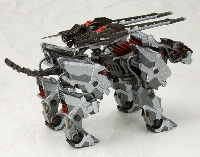 HMM ZOIDS 1/72 EZ-035 Lightning Saix Irvine Special