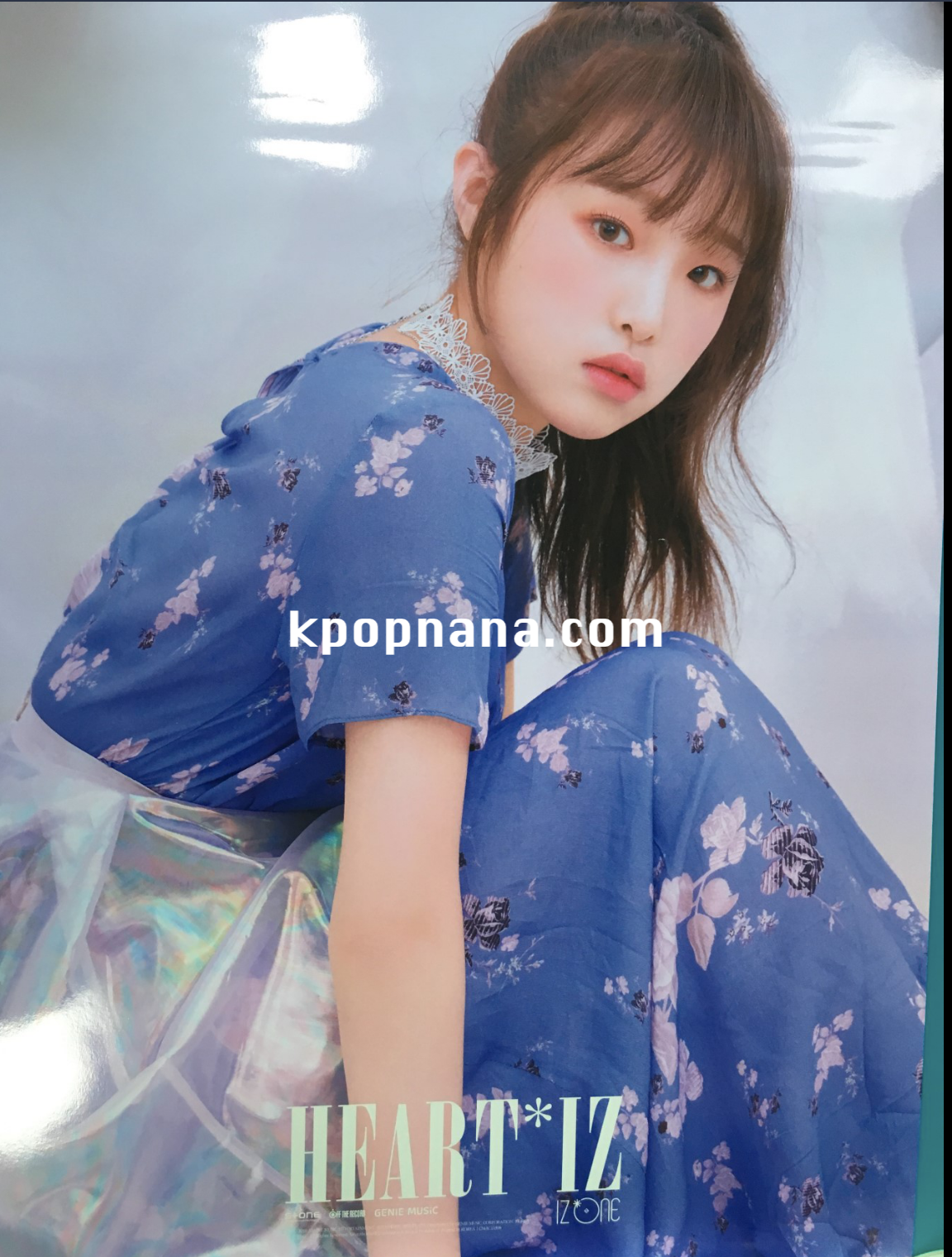 izone / IZ*ONE - Mini Album Vol.2 [HEART*IZ] โปสเตอร์ พร้อมส่ง แบบที่ 2 + กระบอกโปสเตอร์
