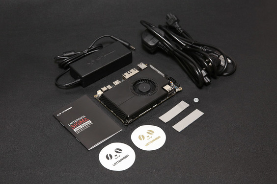 LattePanda Sigma - The Small Hackable x86 Windows/Linux Single Board Computer Server (16GB RAM) - LattePanda Board