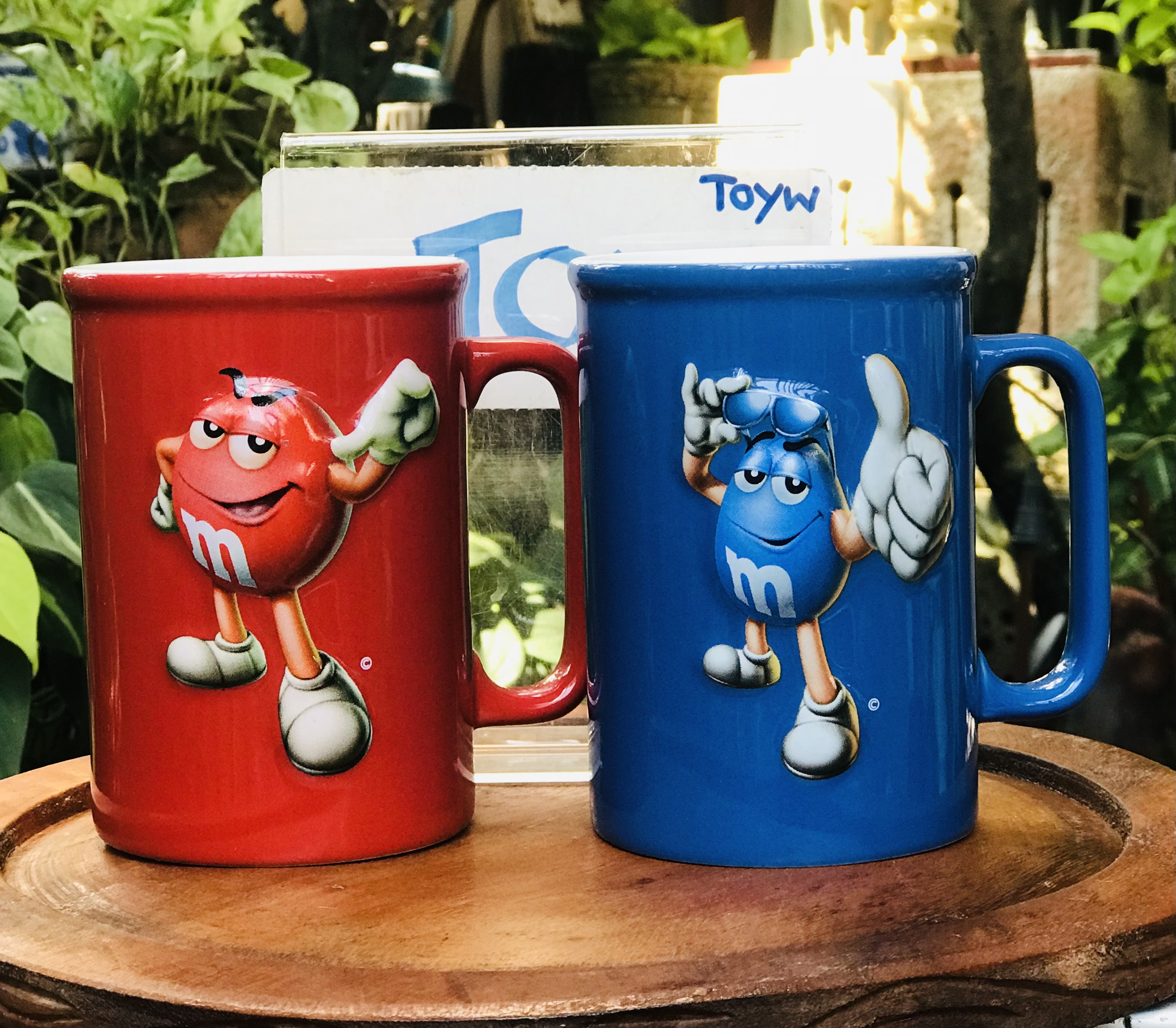 ใบละ 490 บาท ส่งต่องานสะสม Ceramic Mug แก้วมัคเซรามิค M&M ปี 2006 ลายปั๊มนูน