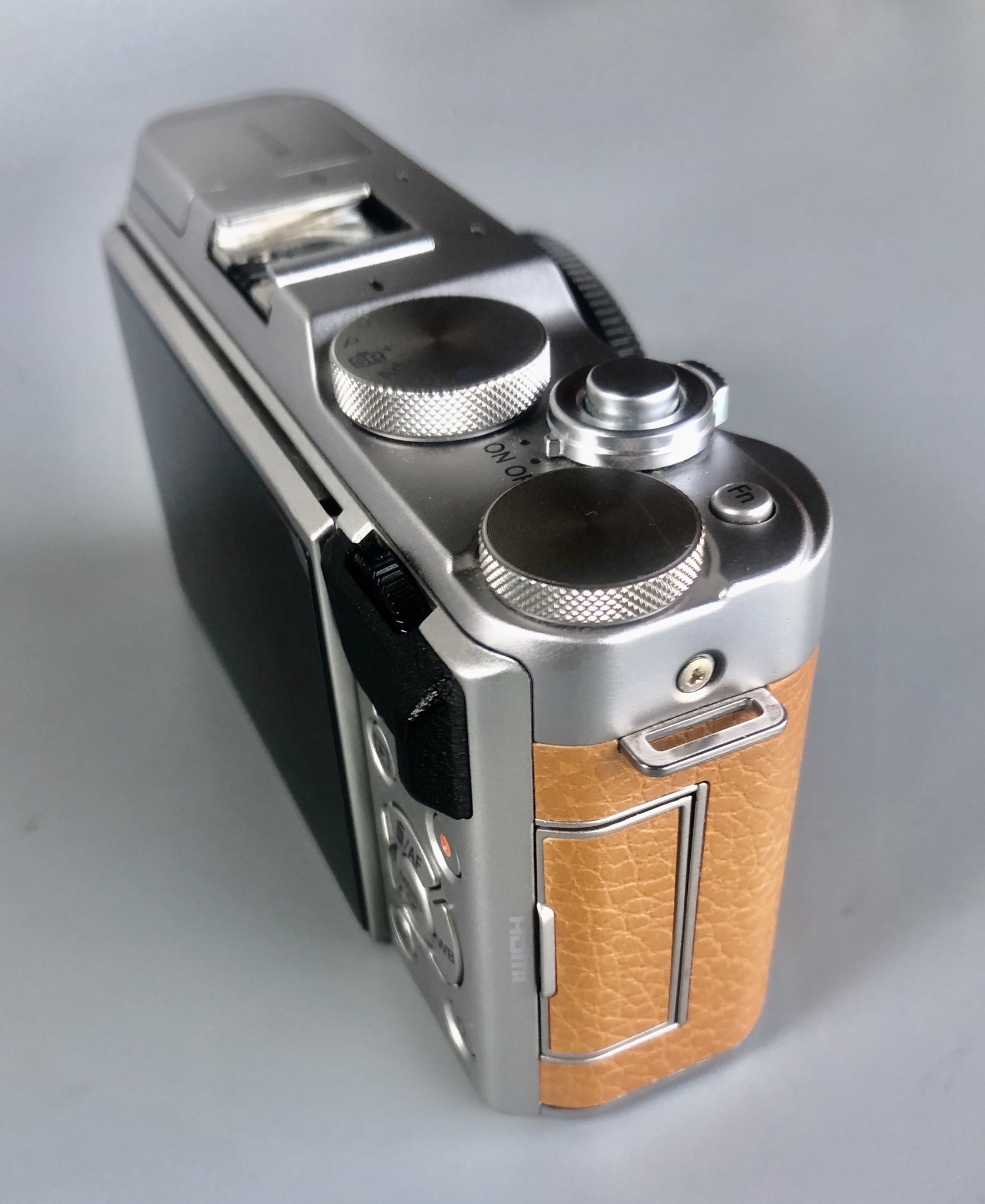 ขาย Fuji X-A3 อดีตระกันศูนย์ Lens Super EBC XC16 50 mm II