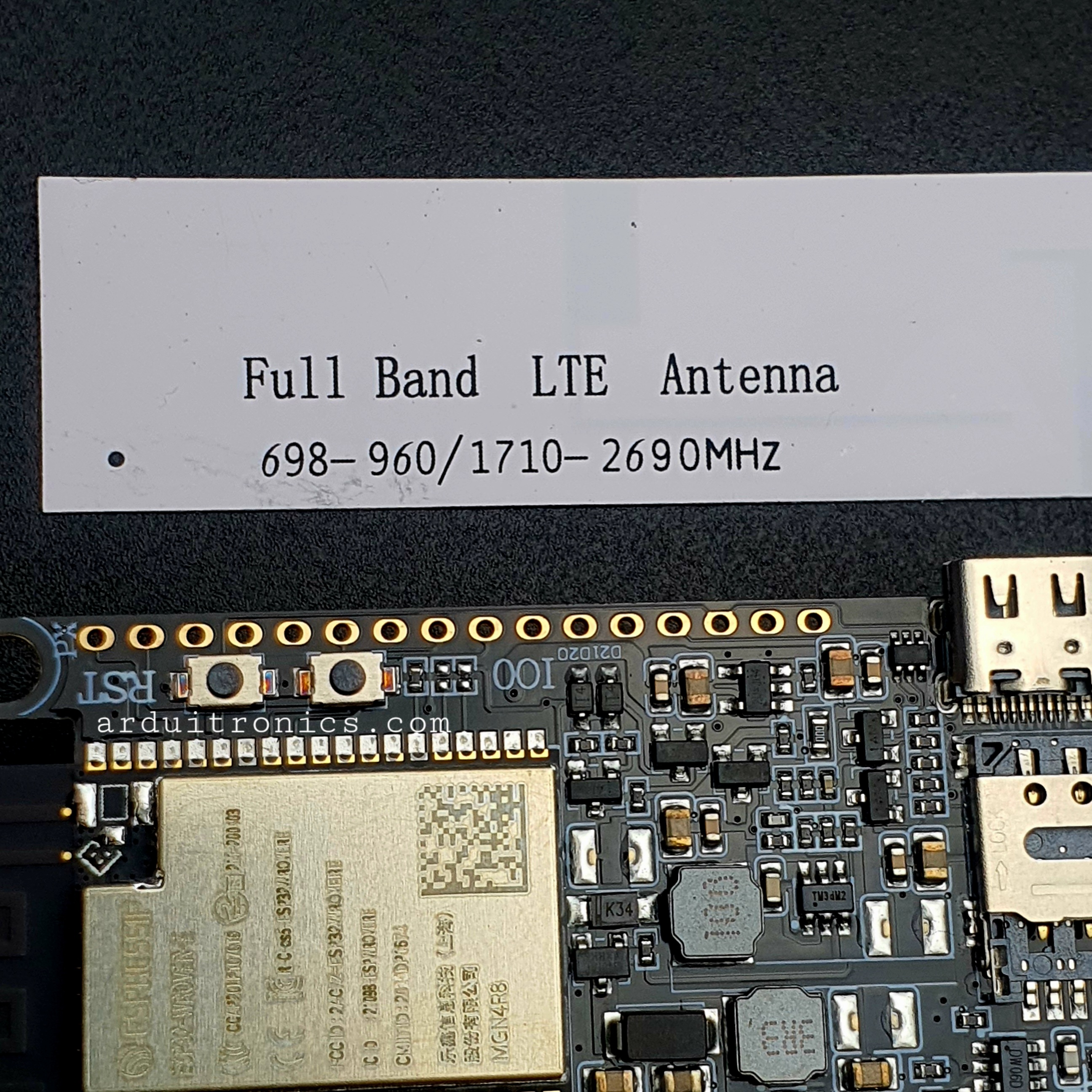 LILYGO T-A7608E-H (WiFi, BT, 3G/4G) with GPS พร้อมรางถ่าน 18650