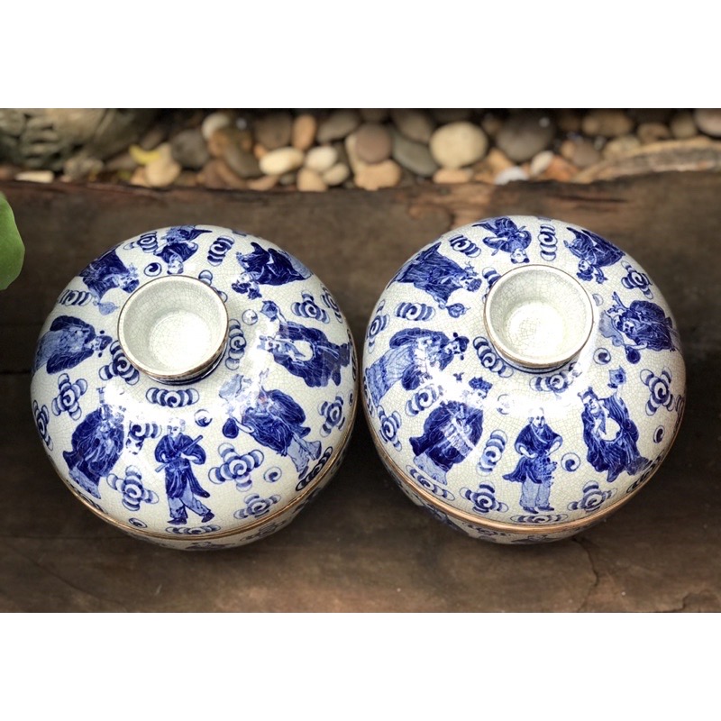 ชิ้นละ 2,890 บาท โถลายครามขอบทองเหลือง เขียนลายเทพแปดเซียน สวยสมบูรณ์ ขนาดปากกว้าง 8 นิ้ว สูง 8 นิ้ว