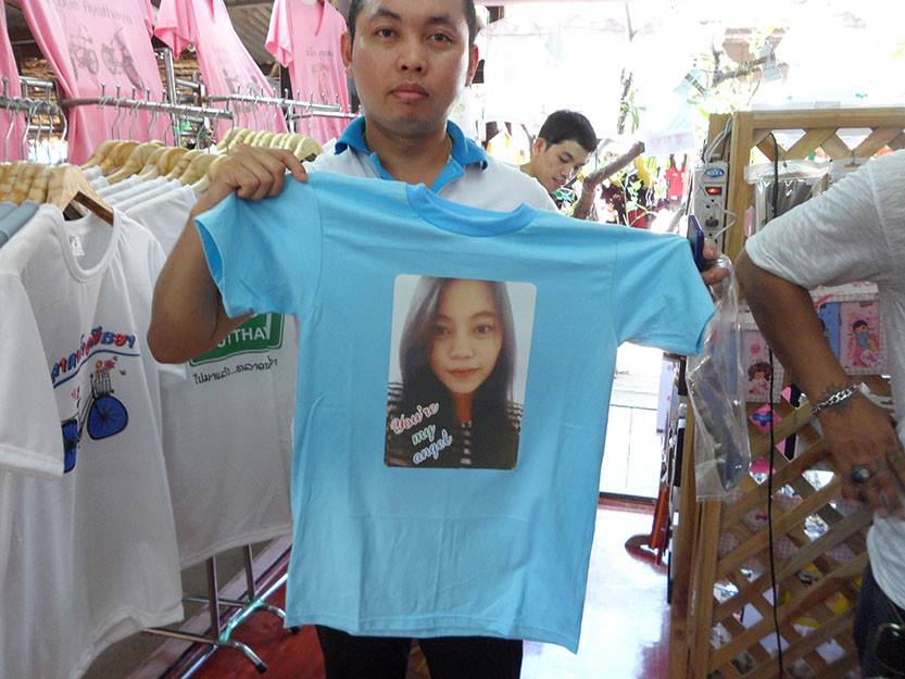 เสื้อยืด Cotton 100% สกรีนได้ตามใจชอบ