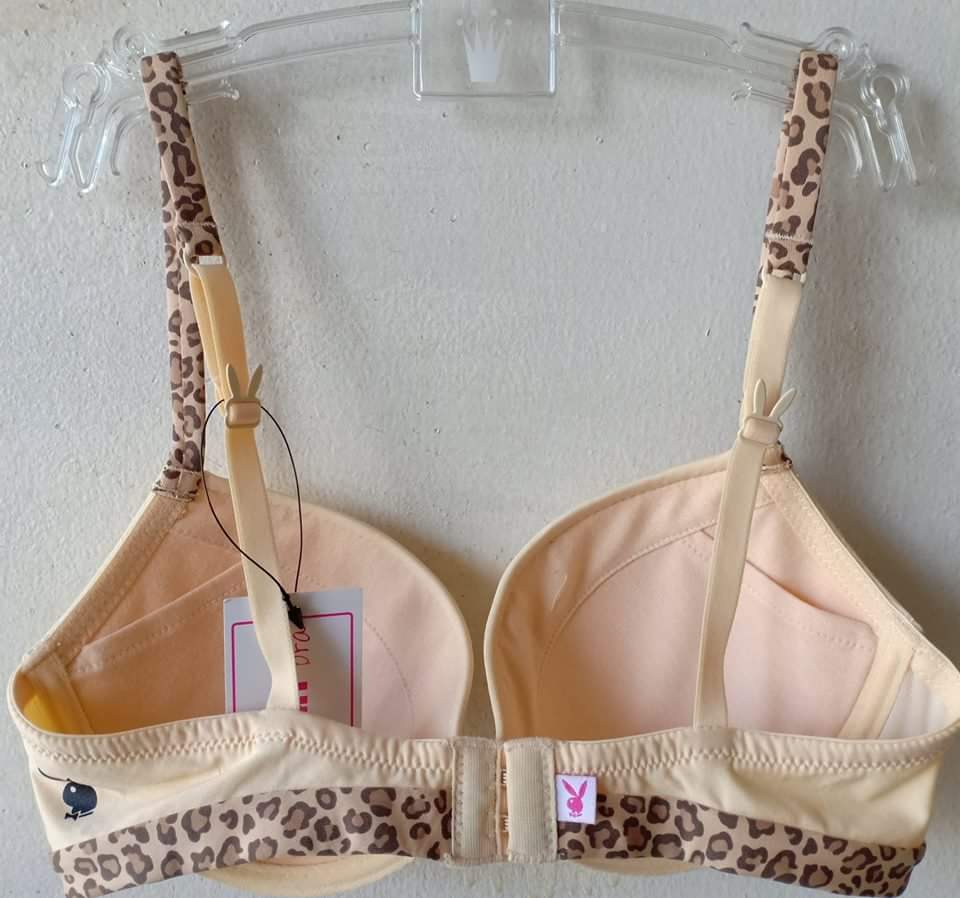 เสื้อชั้นในสตรี Playboy