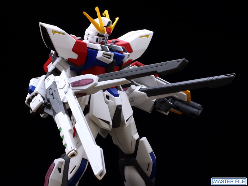 HGBF 1/144 Star Build Strike Gundam Plavsky Wing