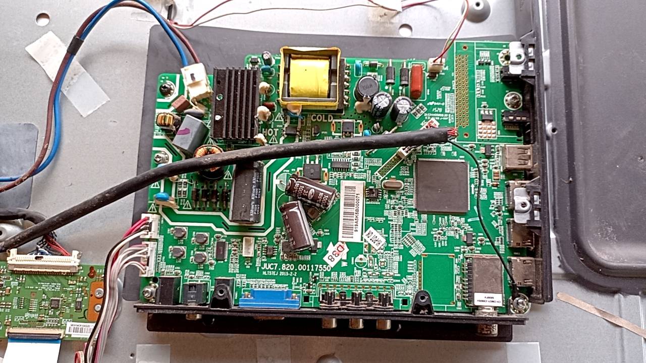 IC MEMORY : Sigger LED32DSL2 ไม่มีทีคอนก็ใช้ได้ เมนบอร์ดตามรูปเท่านั้น