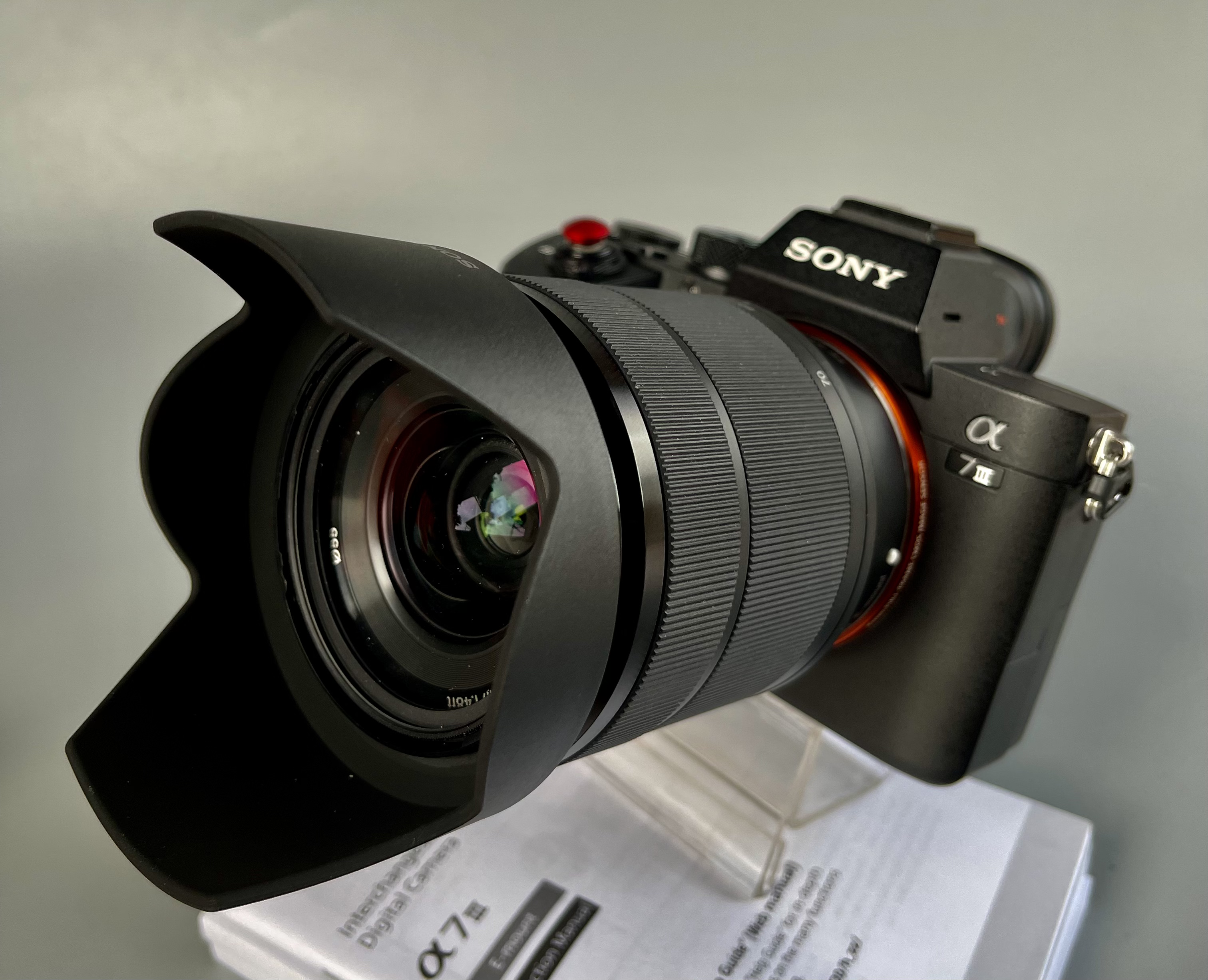 SONY A7III เลนส์ EF 28 70mm f3.5 5.6 สภาพสวยเหมือนใหม่ใช้น้อยมาก ชัตเตอร์ 13581