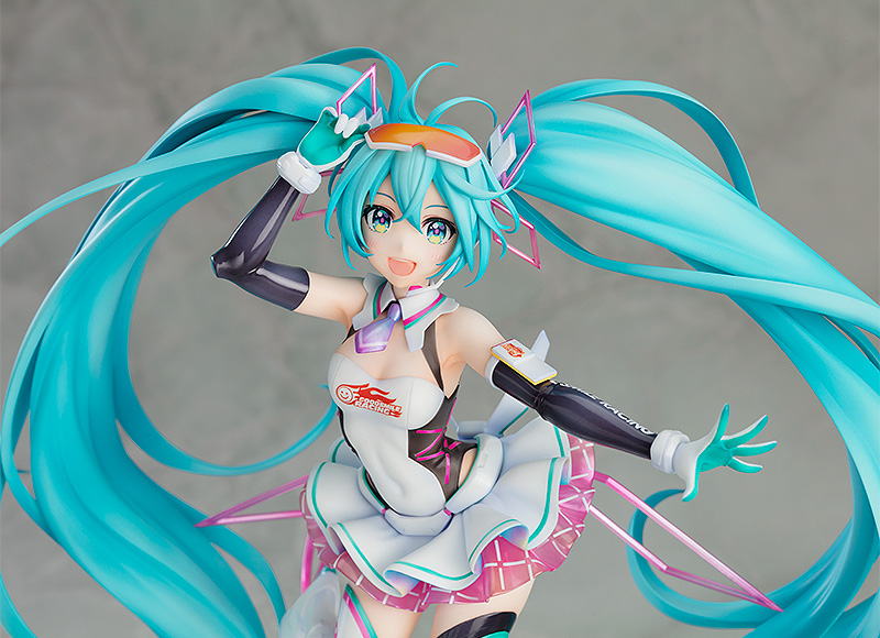 "Pre-Order" GOODSMILE RACING 1/7 Racing Miku: 2021 Ver.