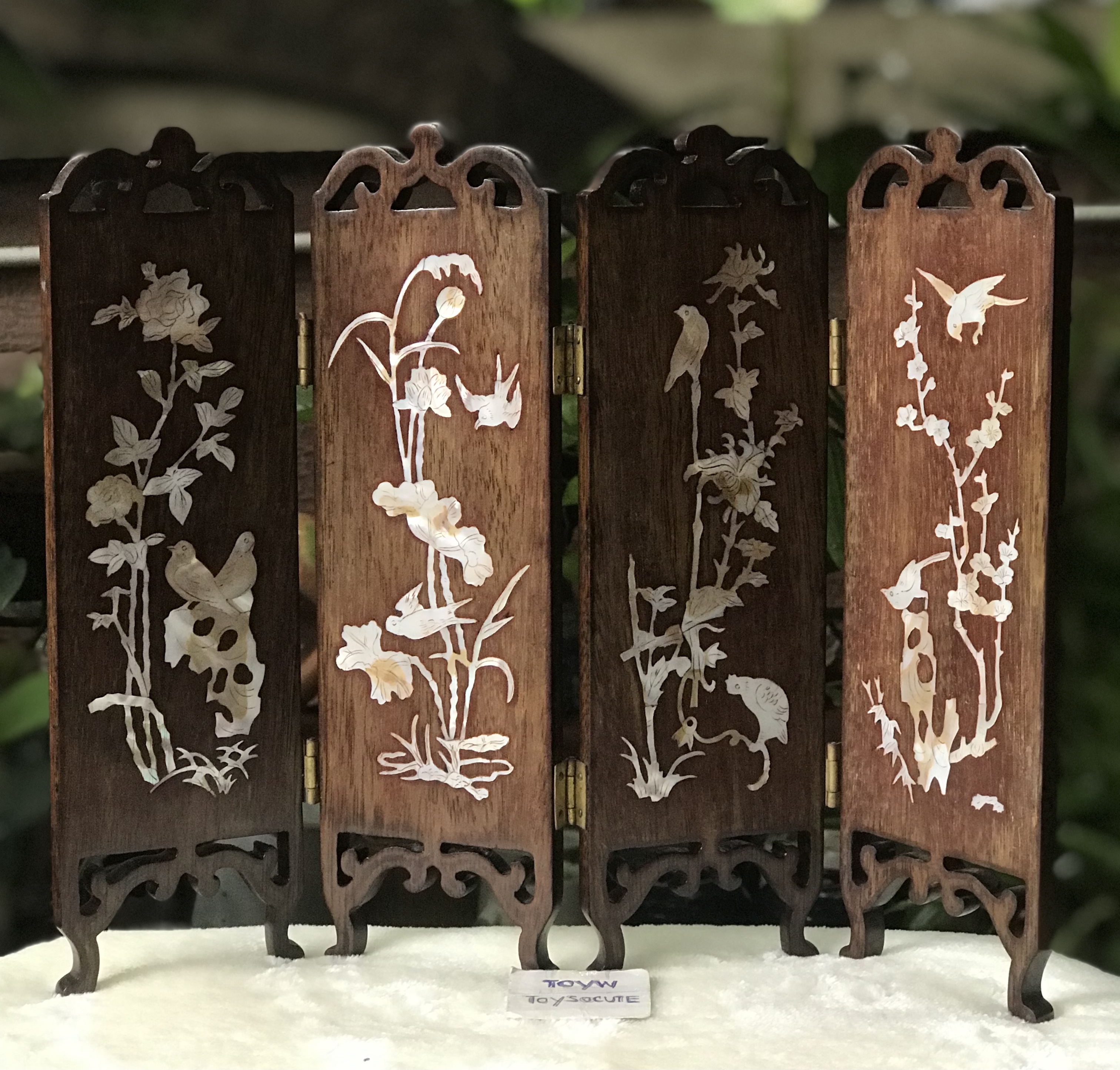 ฉากไม้บานพับ ไม้โรสวู๊ดฝังมุก ฉลุลวดลาย 4 panels Chinese vintage handmade rosewood folding table screen