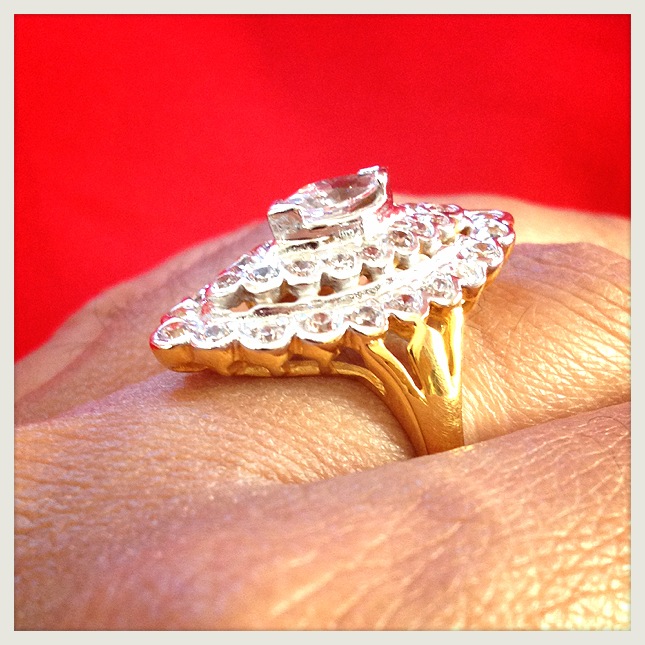 แหวนเพชรสวิส CZ คิวบิคซิโคเนีย ทรงโบราณ 24 kgb size56