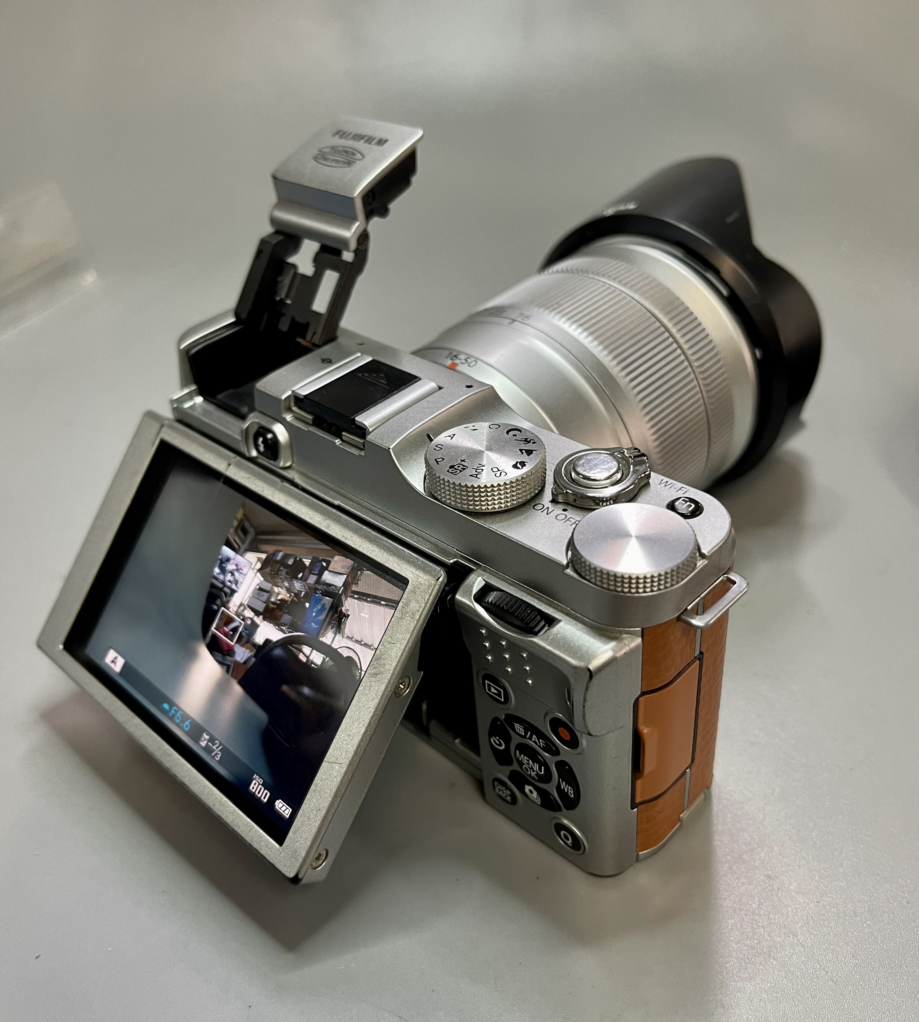 ขาย Fuji xa2 เลนส์ 16 50mm.มี WiFi รุ่นฮิตไม่ตกเทรนเมนูภาษาไทย