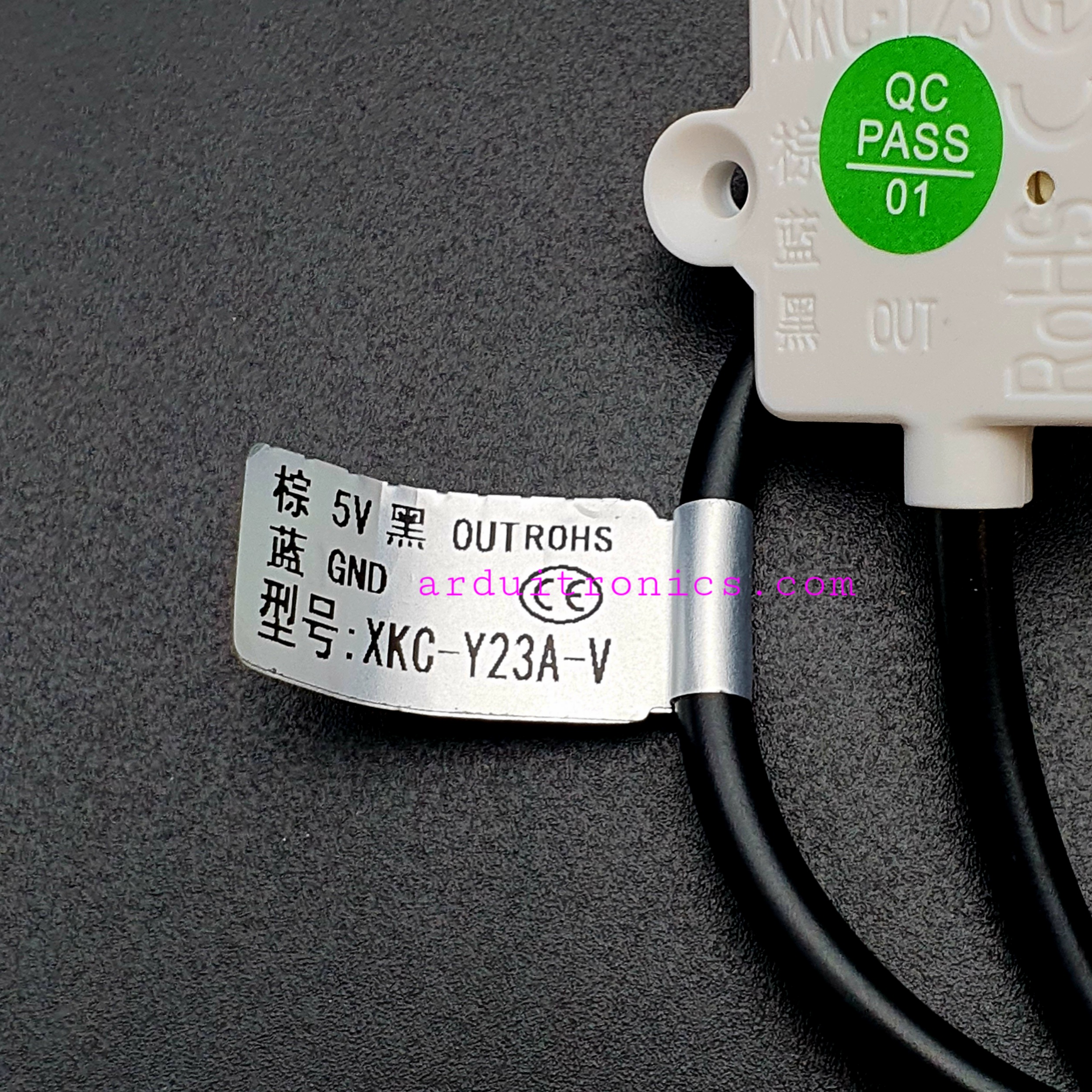 Non-contact Liquid Level Sensor XKC-Y23A-V (5-12V)