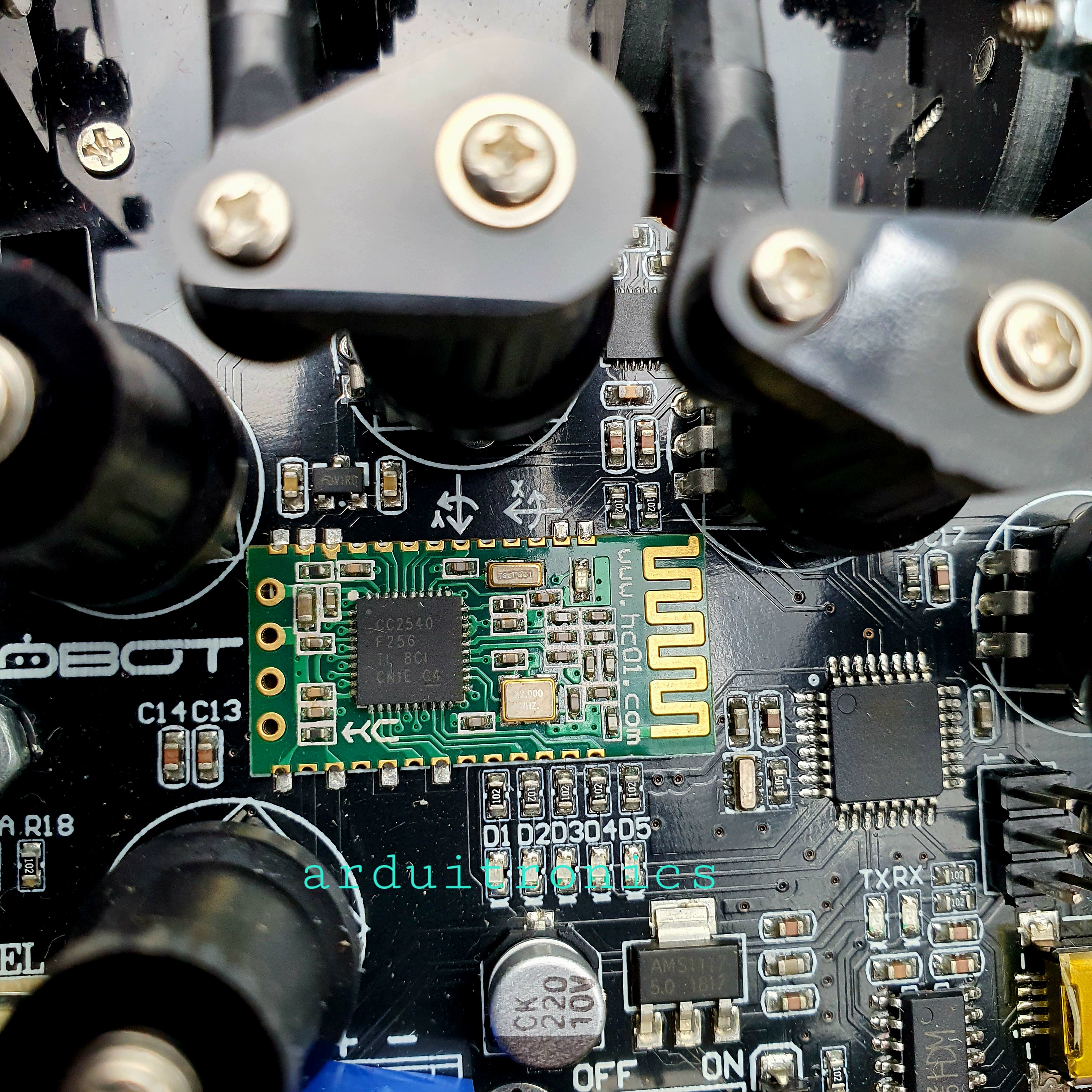 Control Glove ถุงมือกลควบคุม