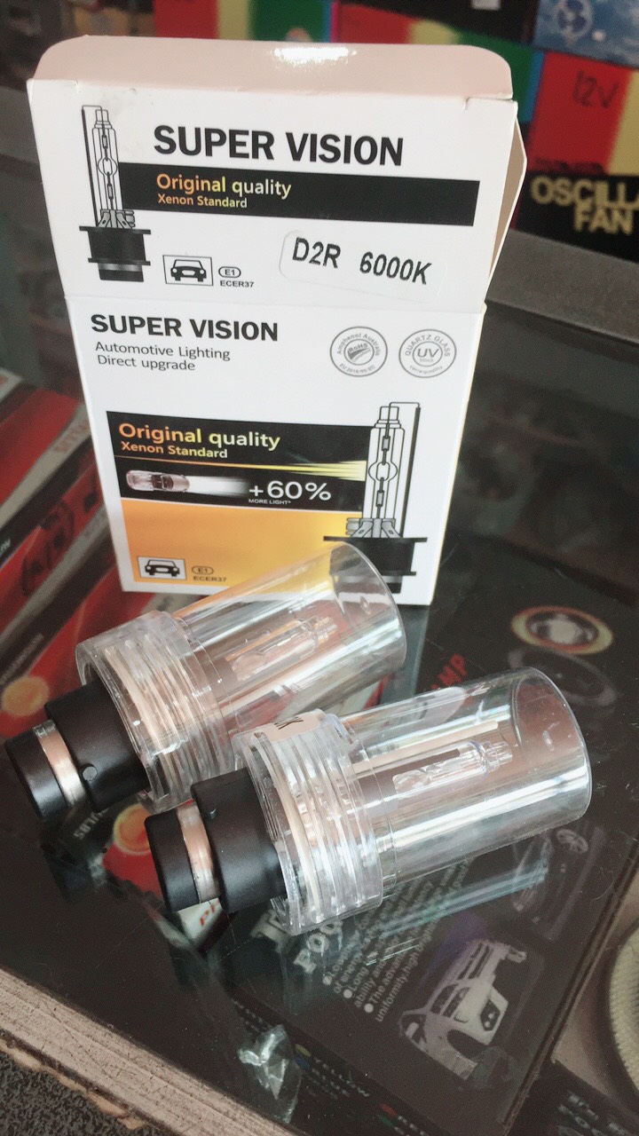 Super Vision D2R HID 6000K (เฉพาะหลอด ไม่รวมขั้ว) ราต่อ 1 คู่