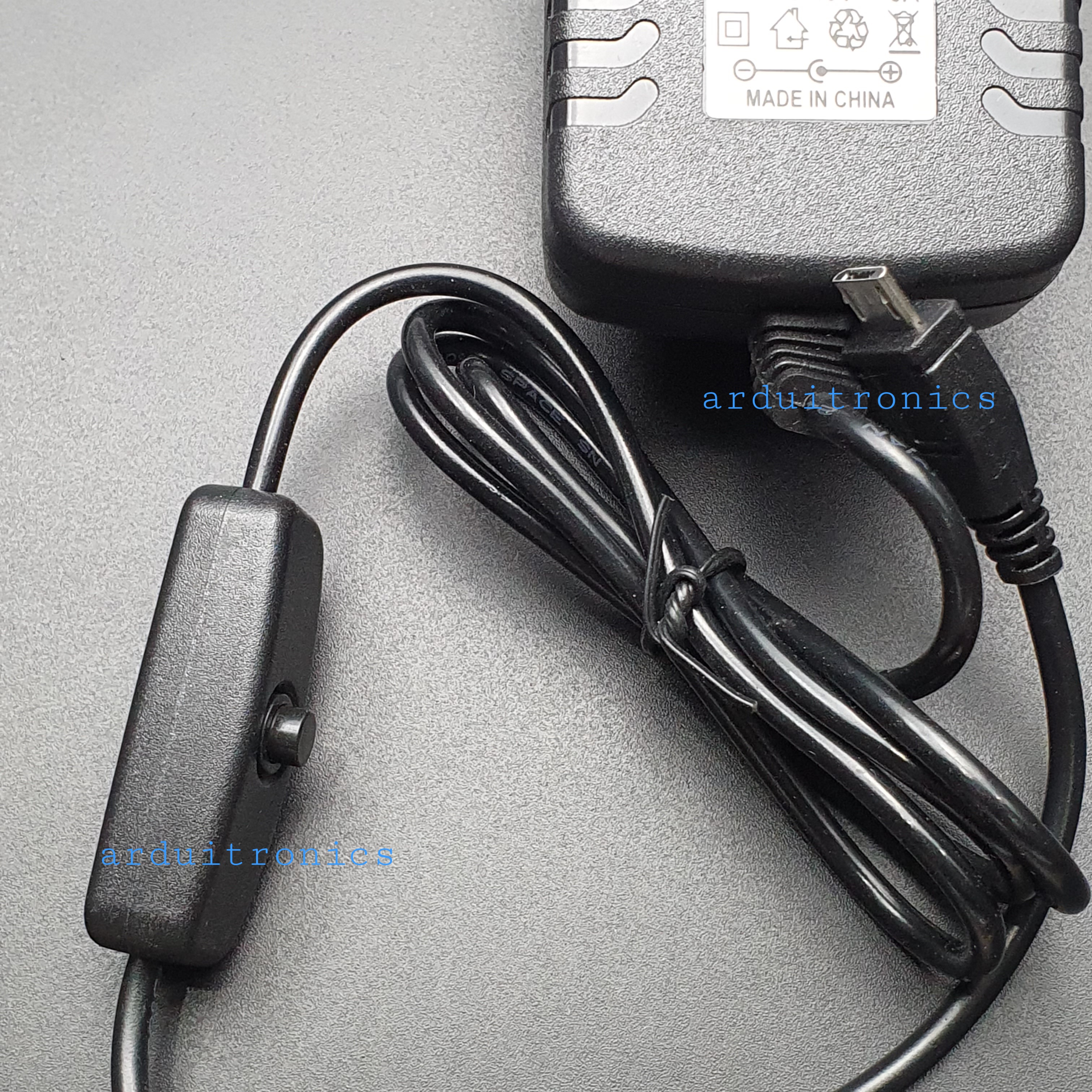 micro USB Power Supply Adapter 5V 3A แบบมี switch ON/OFF (ปลั๊กหัวแบน)