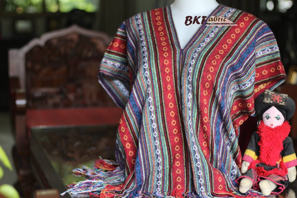 เสื้อกะเหรี่ยง