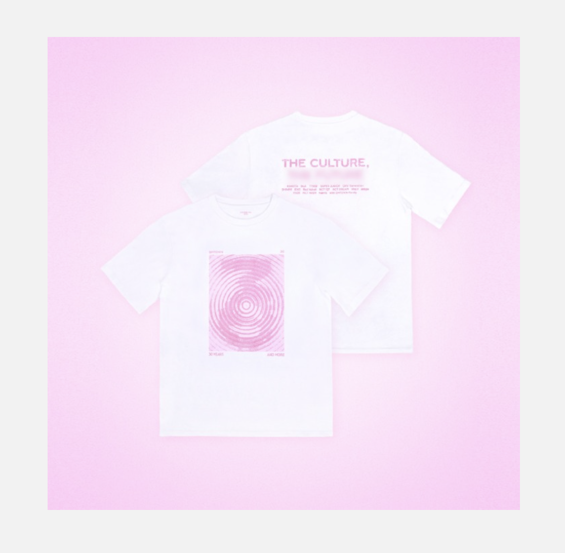 aespa -SMTOWN LIVE 2025 1st OFFICIAL MD - T-shirt สี pink ver - ระบุ size M หรือ L