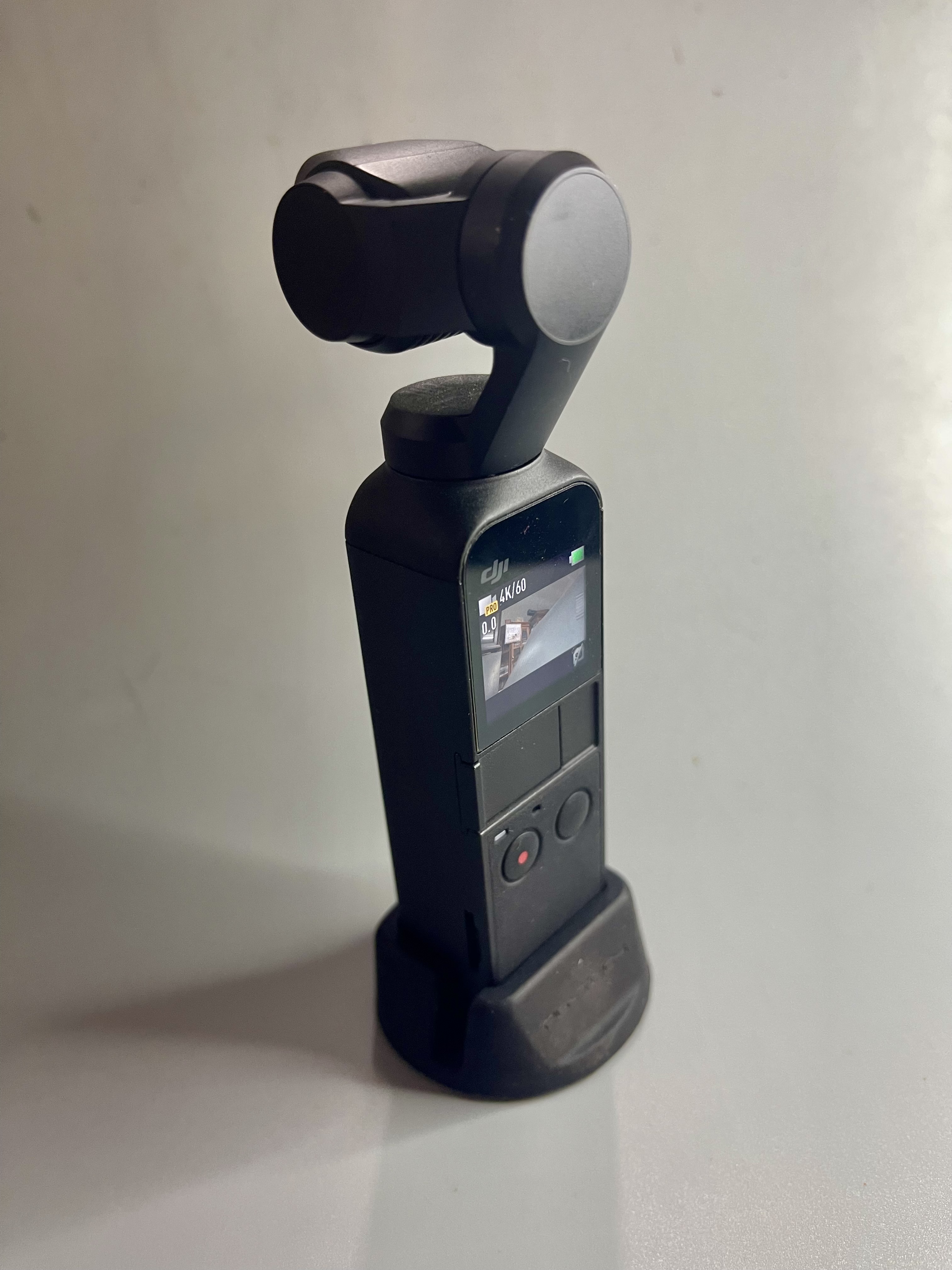 กล้อง DJI Osmo Pocket 1 มือสองสำหรับ VLOG CAFE CONTENT YOUTUBE TIKTOK กล้อง Action Camera มี Gimbal ในตัว