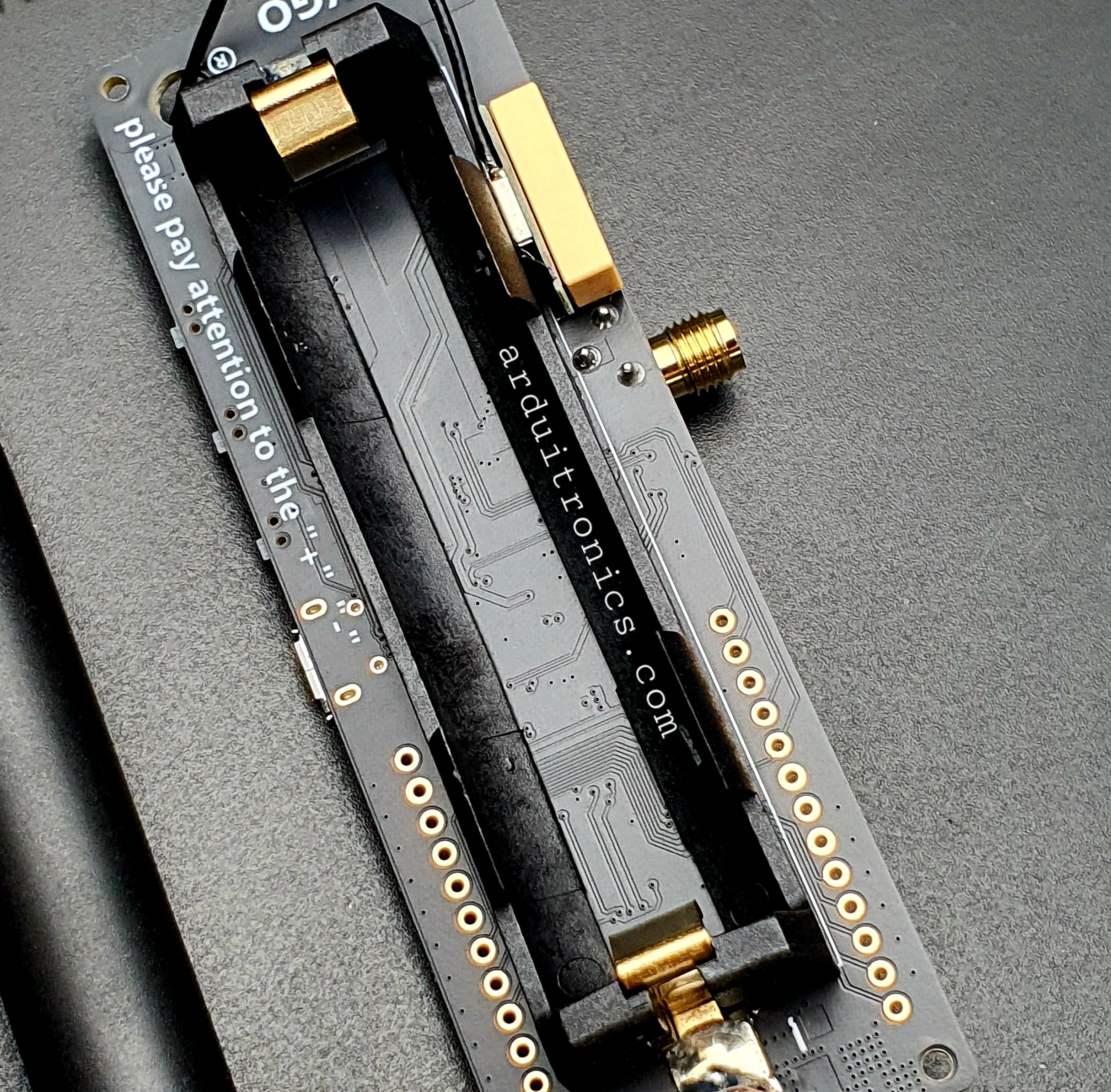 LILYGO TTGO T-Beam V1.2 ESP32 Lora32 (923MHz) GPS (NEO-6M SMA) Bluetooth พร้อมรางถ่าน 18650