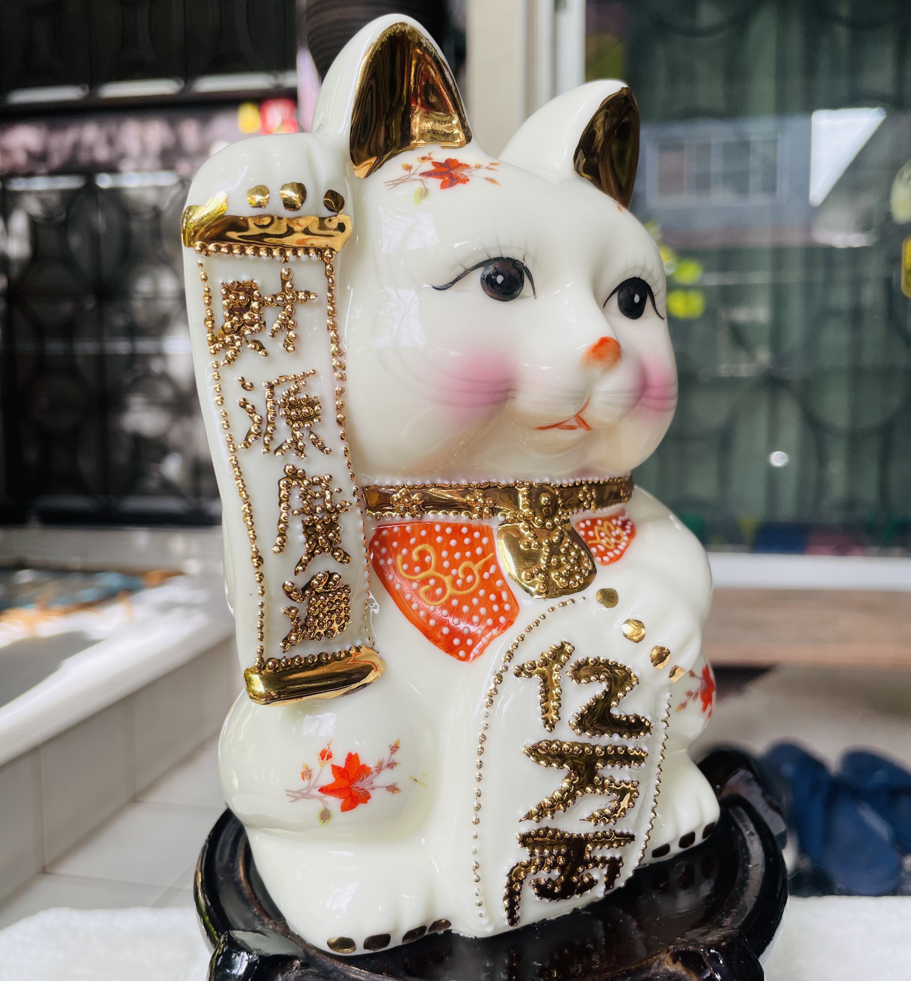 ￼เก็บใหม่ แมวกวักนำโชค มาเนกิเนะโกะ Vintage Maneki-Neko Cream Gold Lucky Beckoning Cat Coin Bank Ceramic