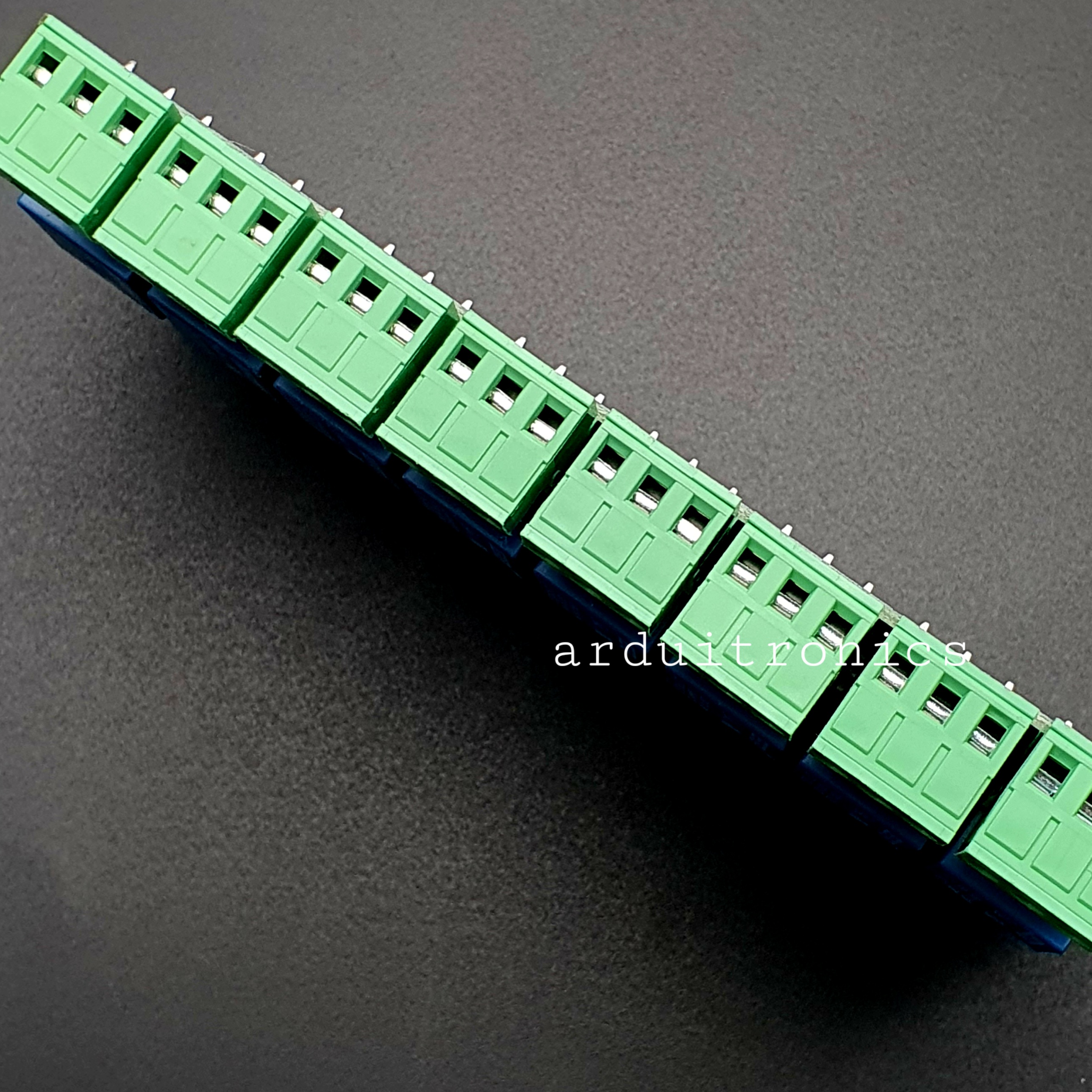 Modbus - RTU 8 Channel Relay Module RS485/TTL (5V)