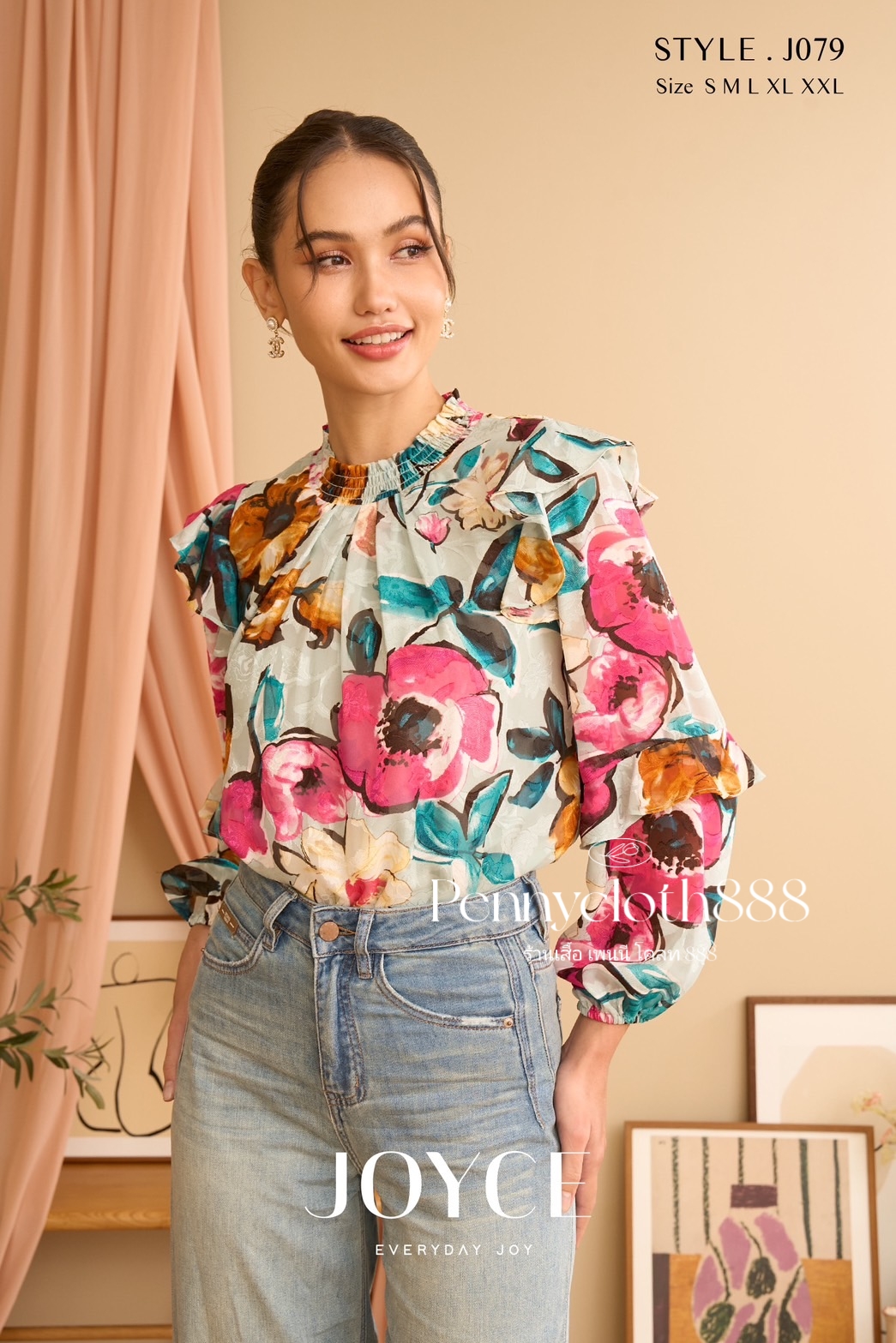 J079 เสื้อ Joyce ชีฟองพิมพ์ลายใหม่ คอกลมเย็บสม็อกมีกระดุมหลัง มีระบายหัวไหล่ มีซับใน แขน 4 ส่วนปลายสม็อก