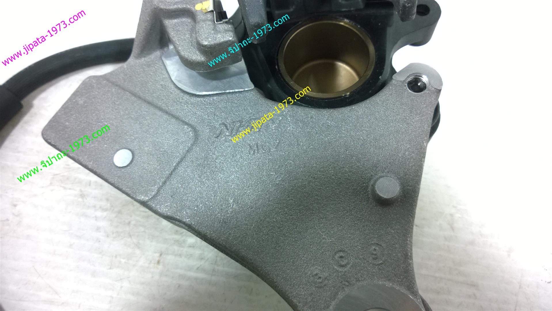 คาลิปเปอร์เบรคหลัง Honda Forza 300