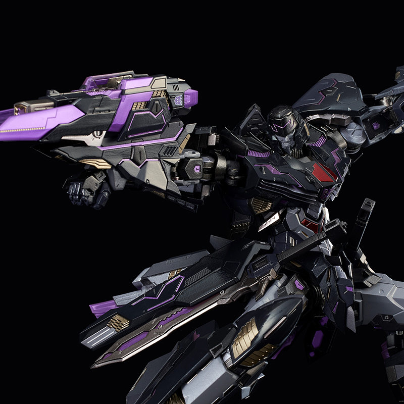 "Pre-Order" Kuro Kara Kuri Megatron