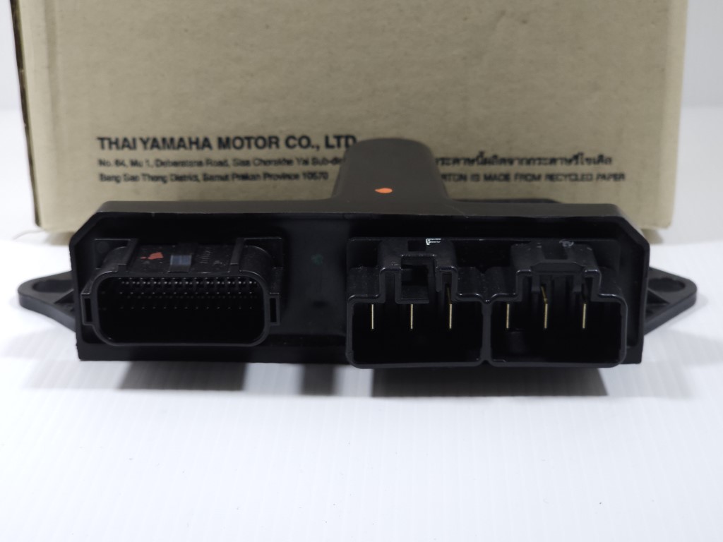 (Grand filano 2023) ชุดกล่องควบคุมสตาร์ทระบบแม่เหล็กจานไฟ Yamaha Grand Filano ปี 2023 (รุ่น รีโมทสมาร์ทคีย์) แท้