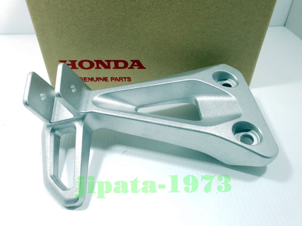 (wave 110 i) ชุดขายึดพักเท้าหลัง Honda Wave 110 i ไฟหน้า LED ปี 2021-2022 แท้