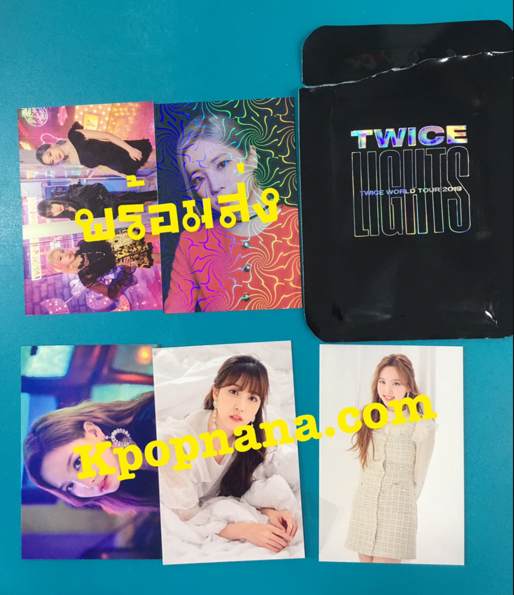Twice - ของสะสม TWICE WORLD TOUR 2019 TWICELIGHTS - Trading card พร้อมส่ง
