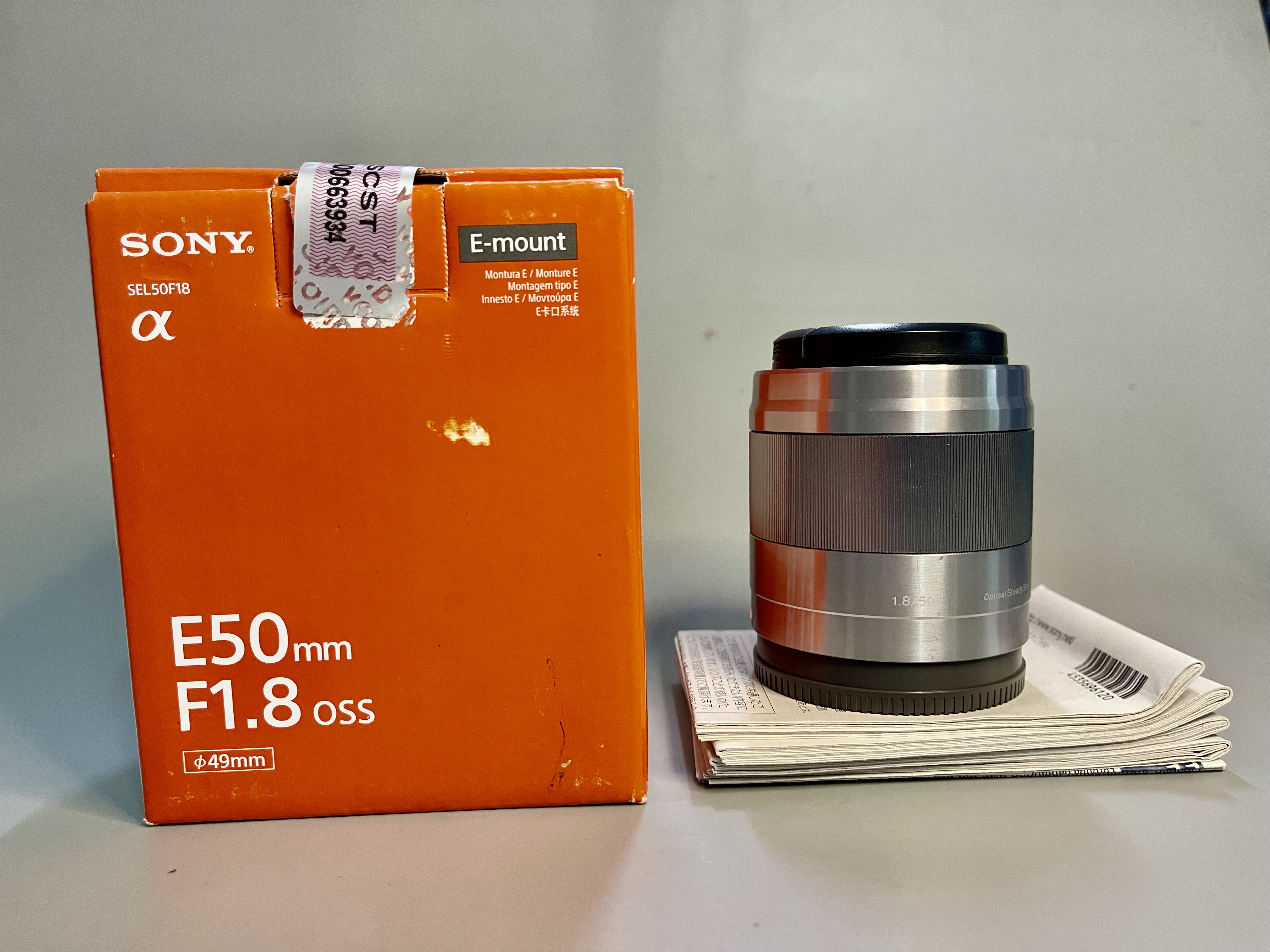 ขายเลนส์Sony E 50mm f1.8 OSS หมดประกันศูนย์หน้าเลนส์สวย ใส ไร้รา ใช้กับ E mount ทุกรุ่น