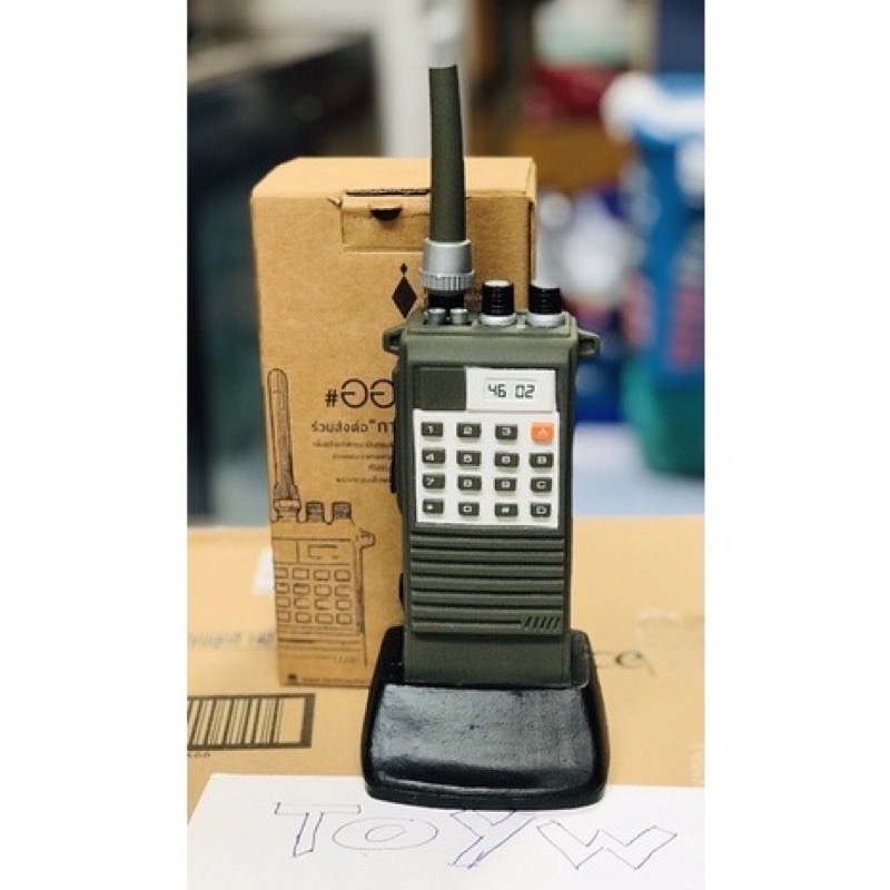 ชิ้นละ 1,750 บาท กระปุกออมสินทรงงาน รุ่นแรก ออมเพื่อให้ตามรอยพ่อ ในหลวงรัชกาลที่ ๙ โรงพยาบาลศิริราช วิทยุสื่อสาร และรถจิ๊ปพระที่นั่ง บรรจุในกล่อง