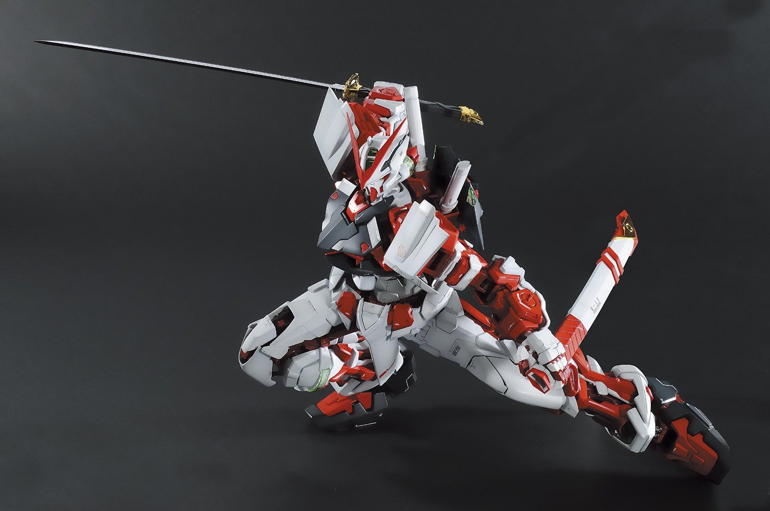 PG 1/60 MBF-P02 Gundam Astray [Red Frame]