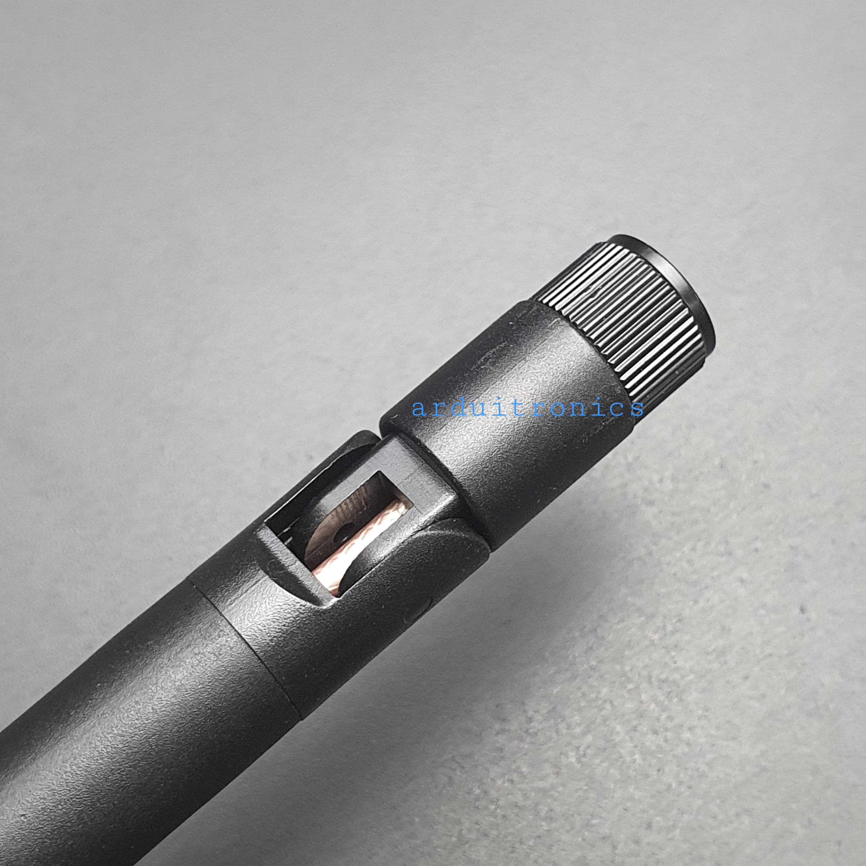 เสาอากาศความถี่ 2.4GHz 5dBi Omni WiFi Antenna with Cable (2.4 - 2.5 GHz)