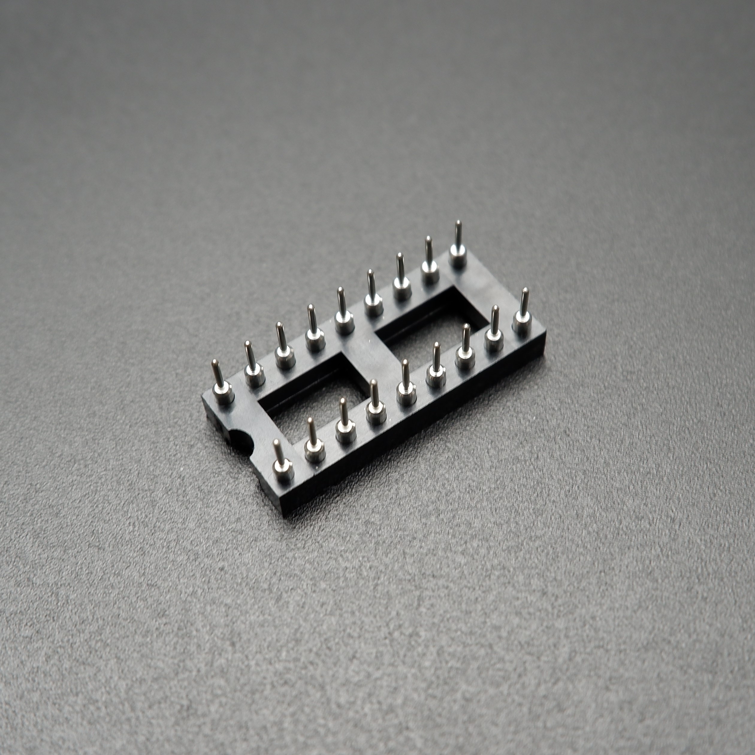 ซ็อกเก็ต Socket 18 Pin DIP-18 IC Socket Adapter แบบขากลม อย่างดี