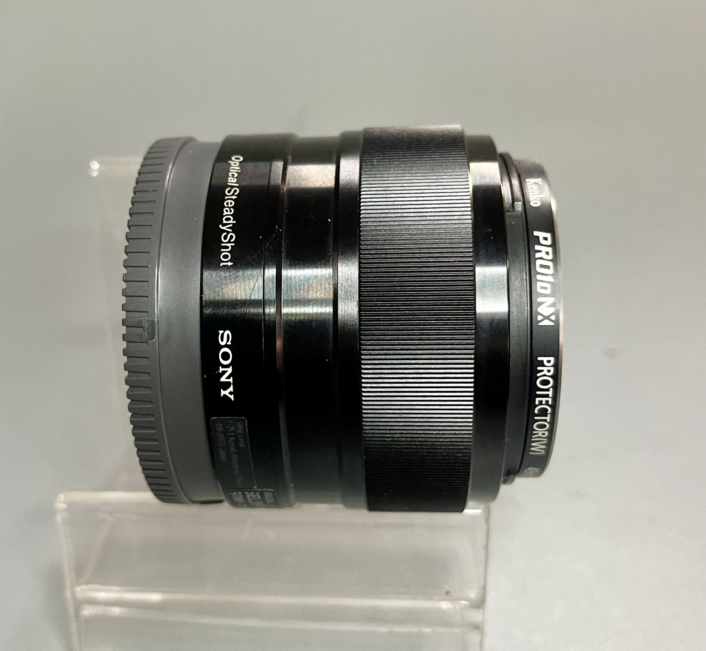 ขายเลนส์ SONY E 35mm F1.8 OSS สภาพดีเหมือนใหม่