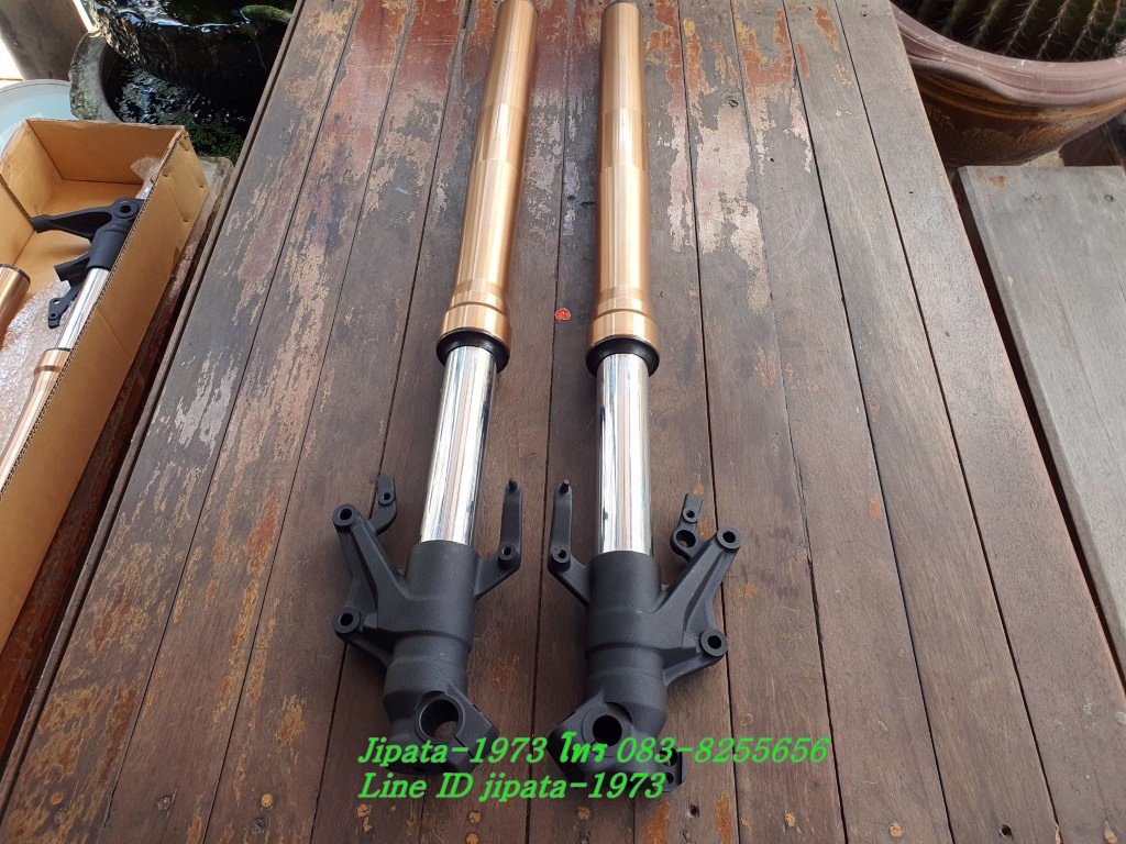 (CB500X) ชุดโช้คอัพหน้า Honda CB500X 2021 แท้ (สินค้าตำหนิ)