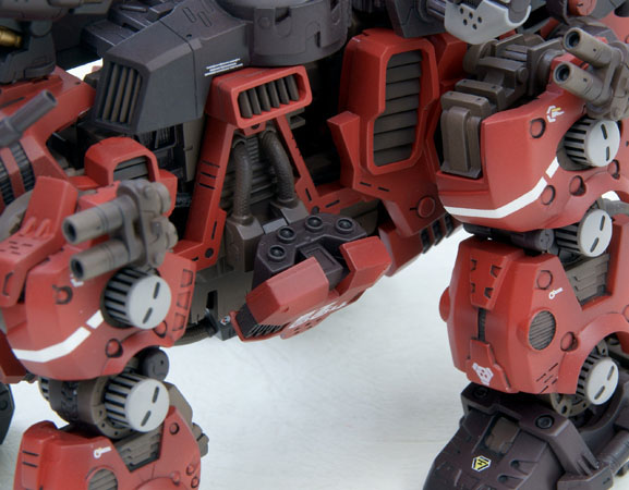 HMM ZOIDS 1/72 EZ-004 Red Horn