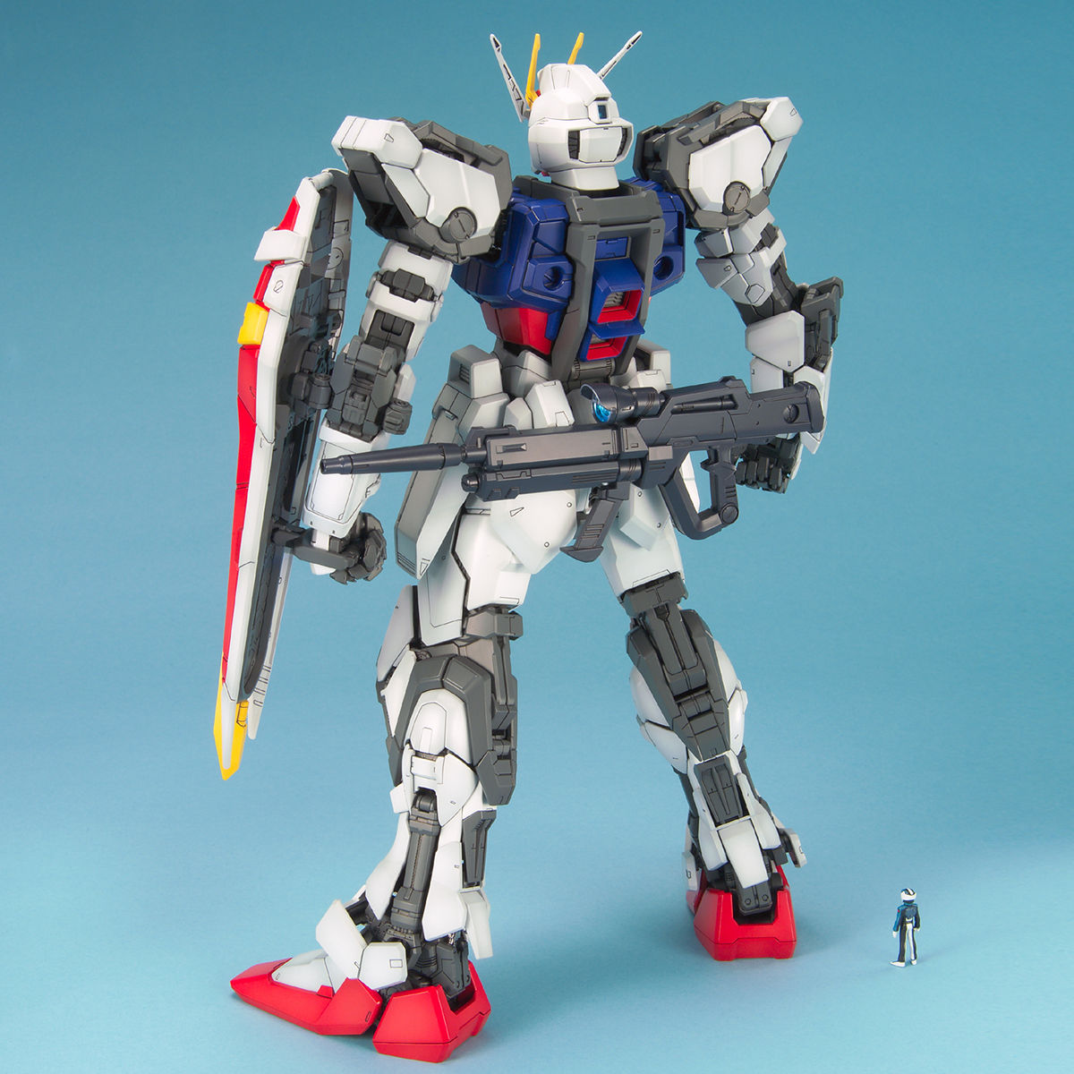 PG 1/60 GAT-X 105 Strike Gundam