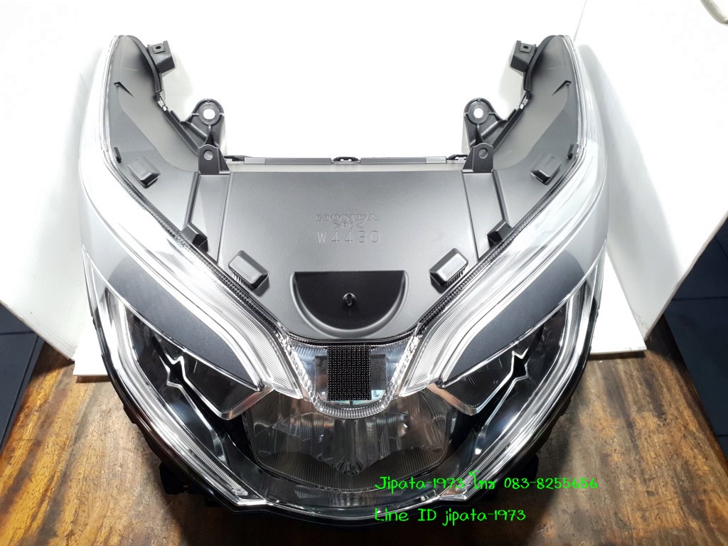(PCX 150) ชุดโคมไฟหน้า PCX 150 i ปี 2018 แท้ (สินค้าของใหม่ ไม่มีกล่อง)
