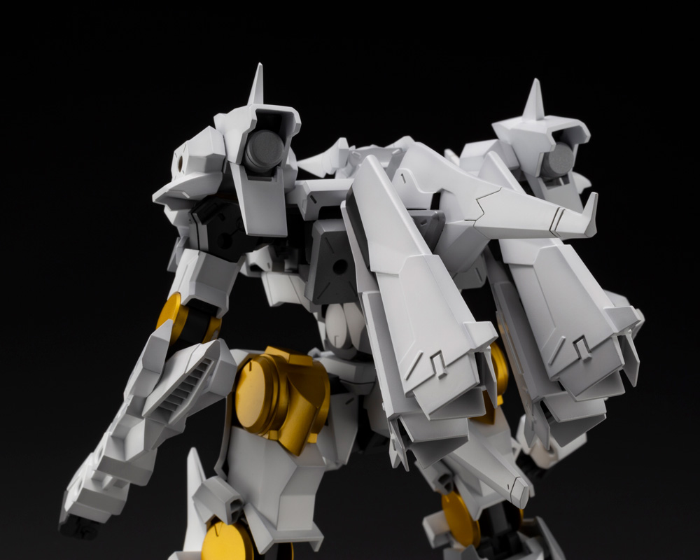 "Pre-Order" Frame Arms Type-Hector Durandal