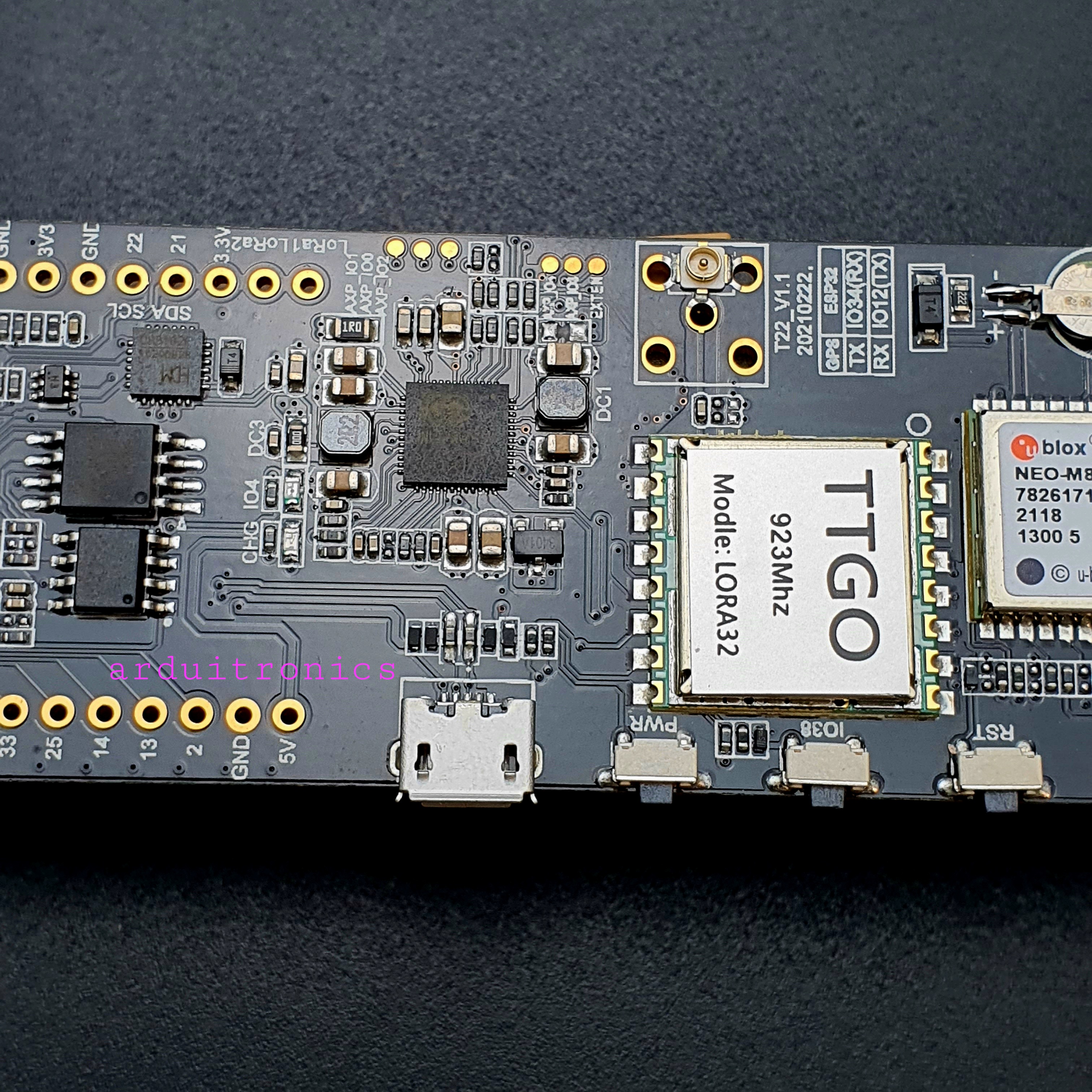 LILYGO TTGO T-Beam V1.0 (CH9102F) ESP32 Lora32 (923MHz) GPS (NEO-M8N) Bluetooth พร้อมรางถ่าน 18650