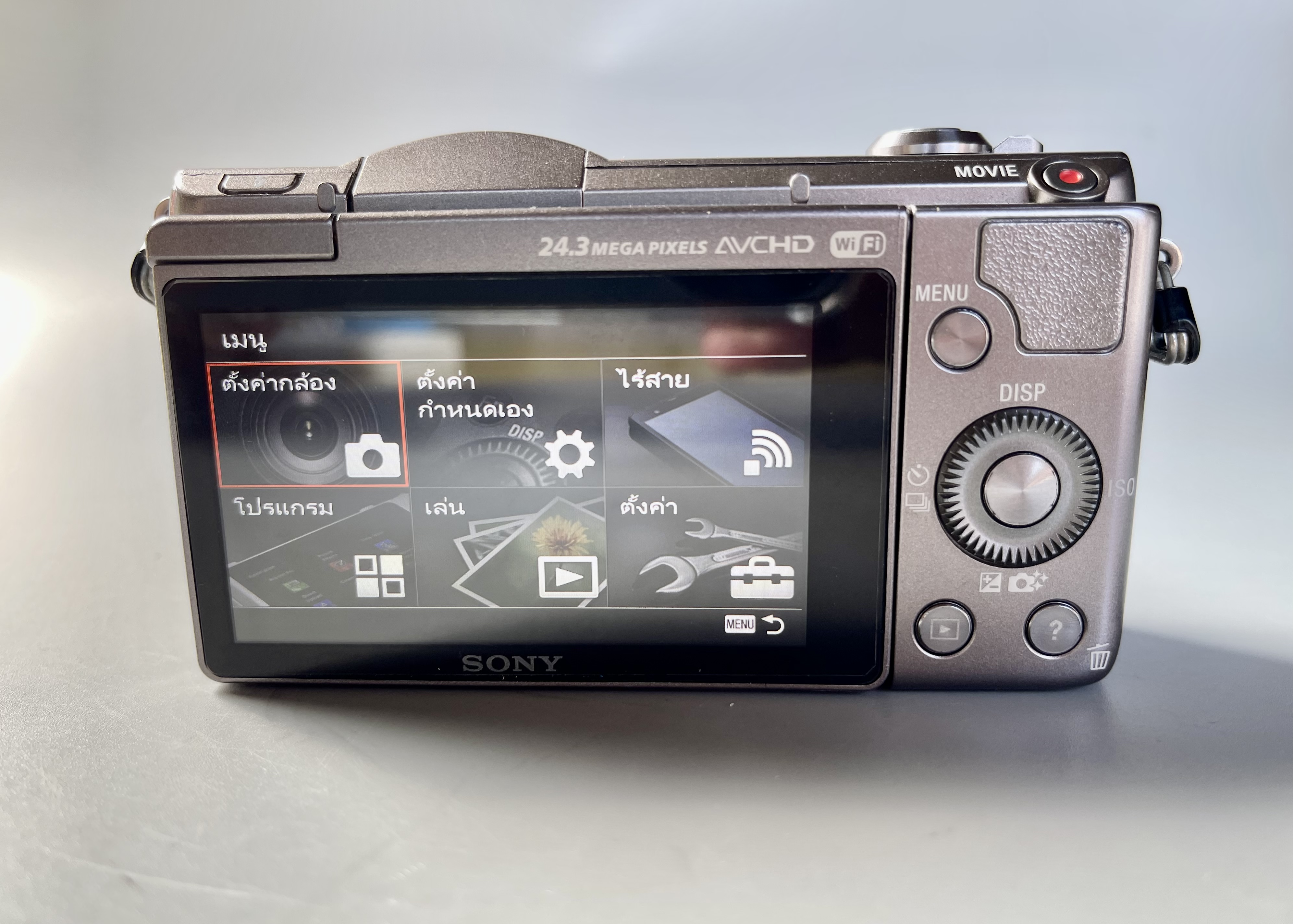 ขายกล้อง Sony A5100 เลนส์16 50mm f3.5 5.6 ISS หมดประกันศูนย์ และเลนส์Fix Meike 35mm f1.7