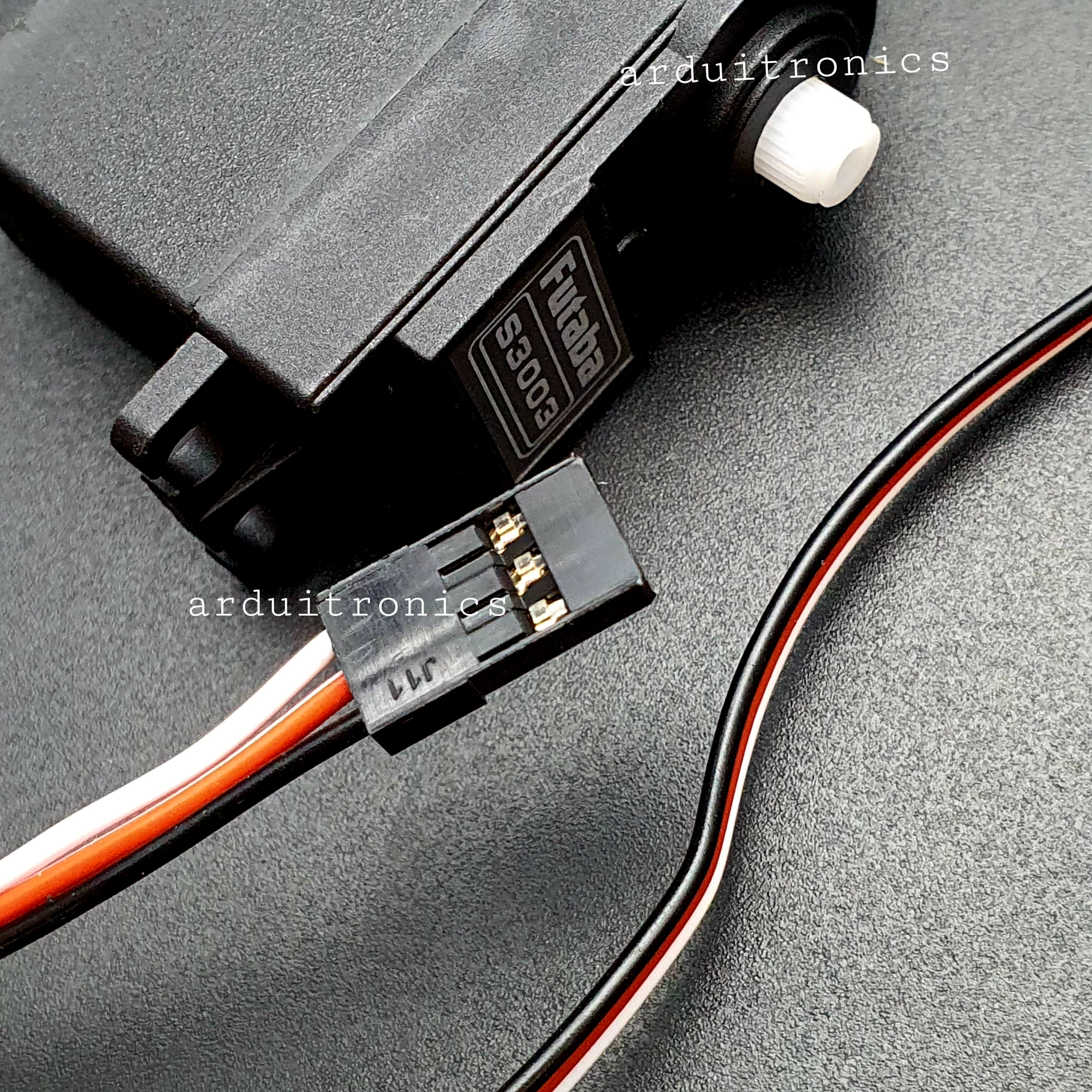Futaba S3003 Servo Motor (180 Degree)