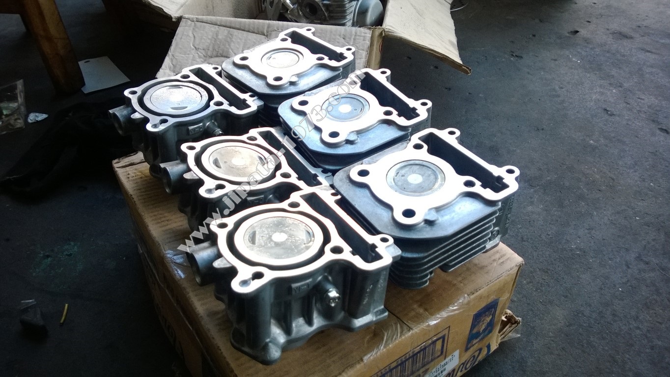 ชุดเสื้อสูบและฝาสูบทั้งชุด Yamaha Filano และ Yamaha Fiore มือ 2